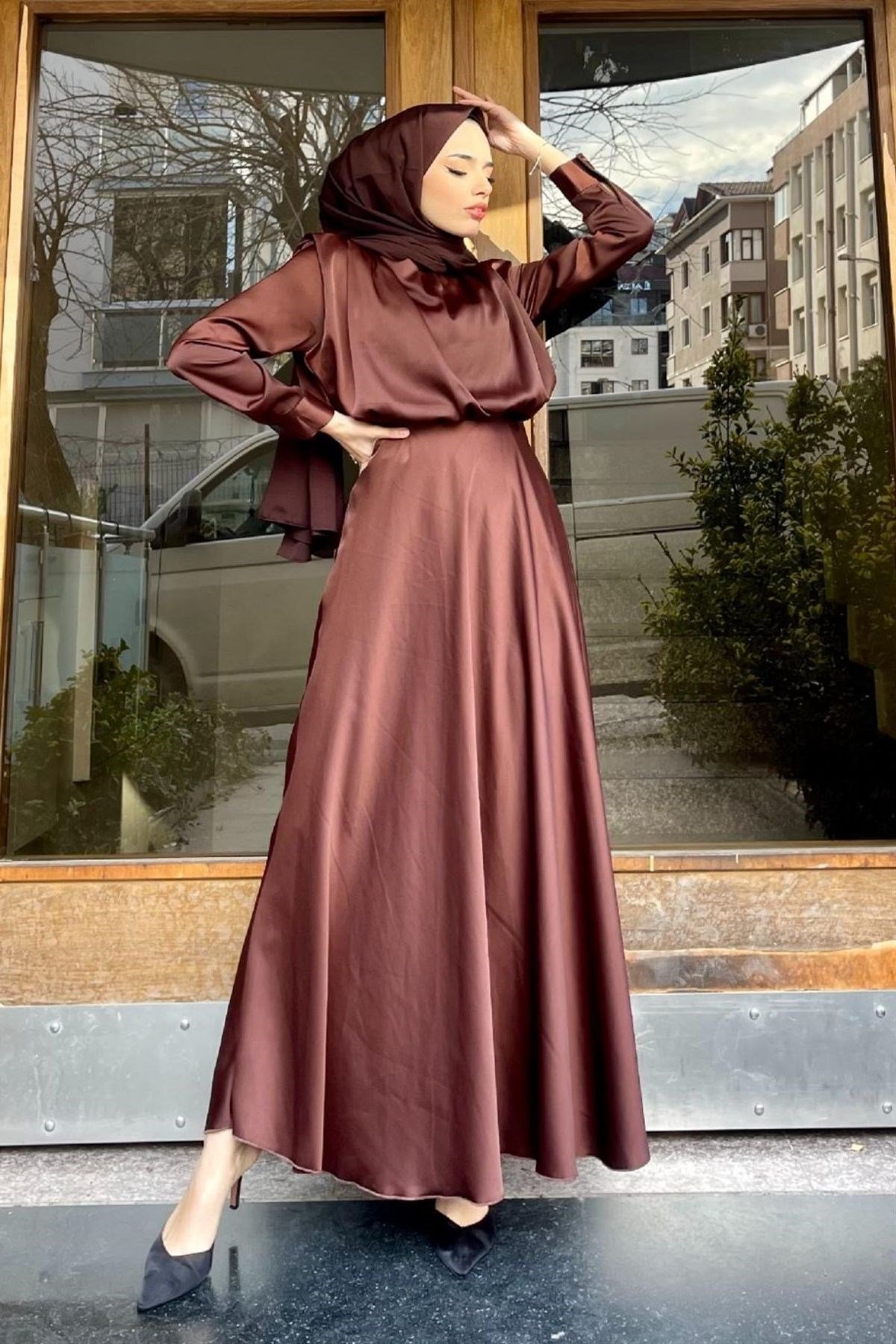 Vatkalı Saten Abiye KAHVE, Fiyatları Vatkalı Saten Abiye KAHVE– Haza Moda | Tesettür Giyim