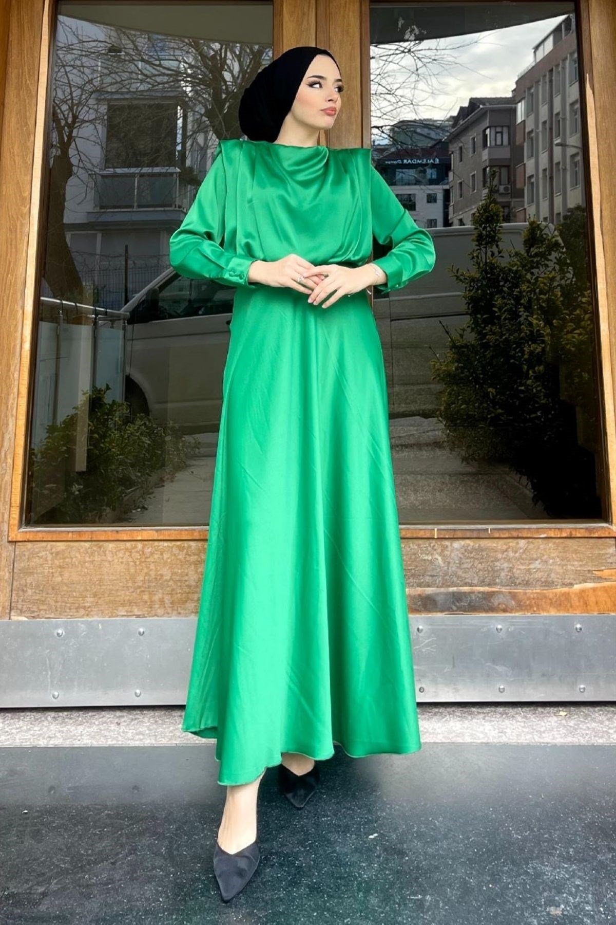Vatkalı Saten Abiye YEŞİL, Fiyatları Vatkalı Saten Abiye YEŞİL – Haza Moda | Tesettür Giyim