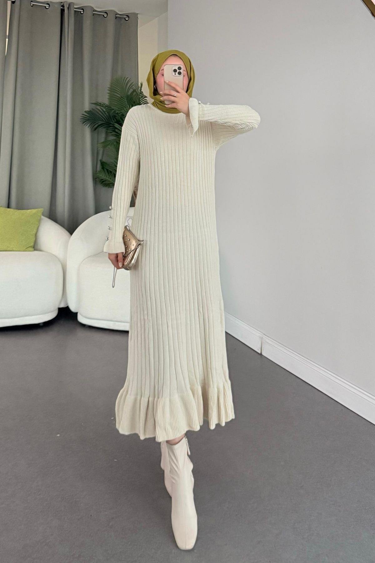 Yakut Triko Elbise Ekru, Fiyatları Haza Moda | Tesettür Giyim | Yakut Triko Elbise Ekru