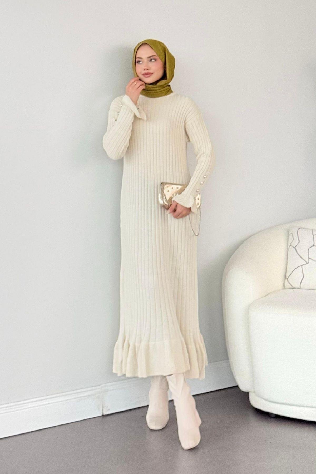 Yakut Triko Elbise Ekru, Fiyatları Haza Moda | Tesettür Giyim | Yakut Triko Elbise Ekru