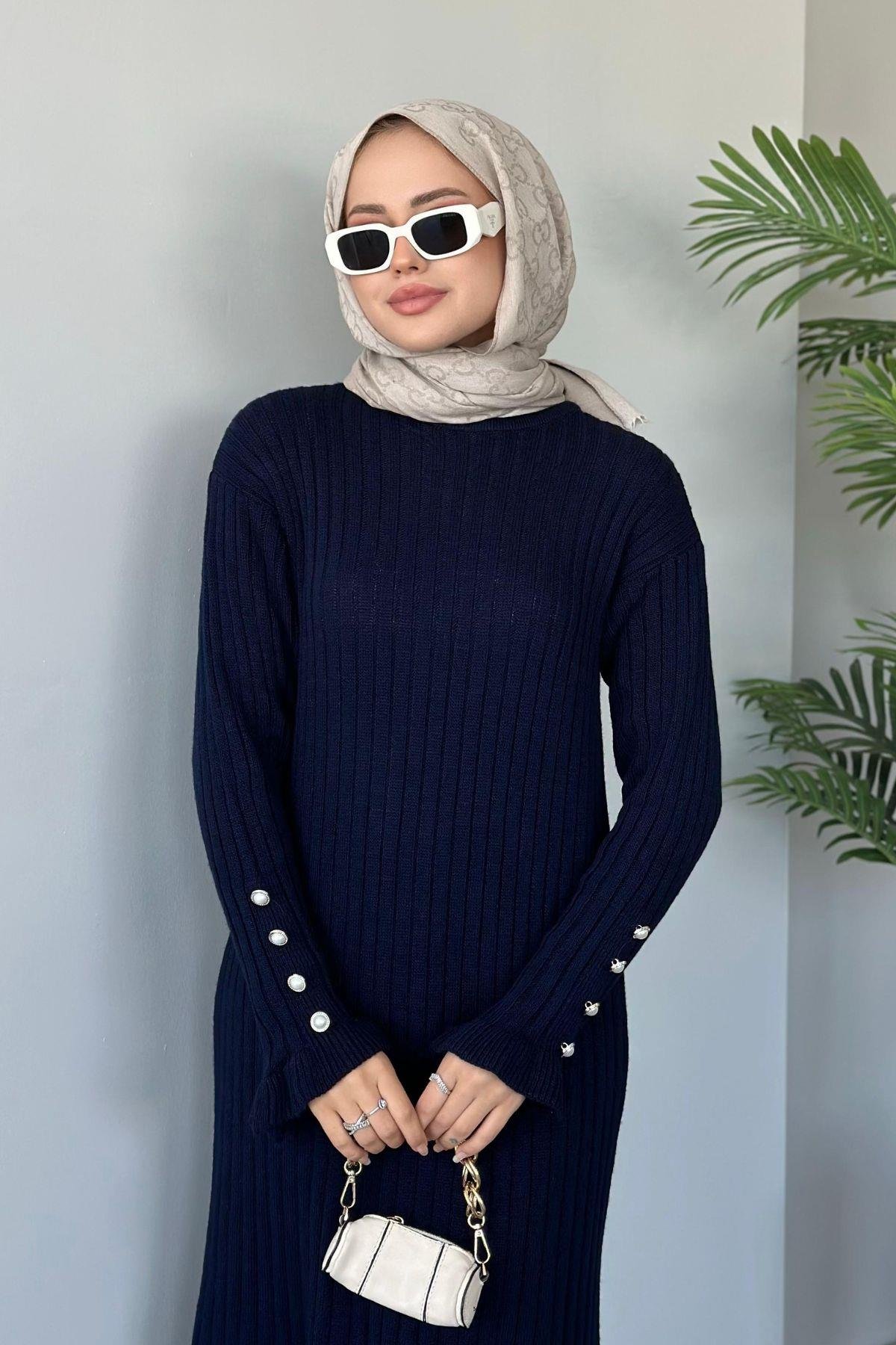 Yakut Triko Elbise Lacivert, Fiyatları Haza Moda | Tesettür Giyim | Yakut Triko Elbise Lacivert