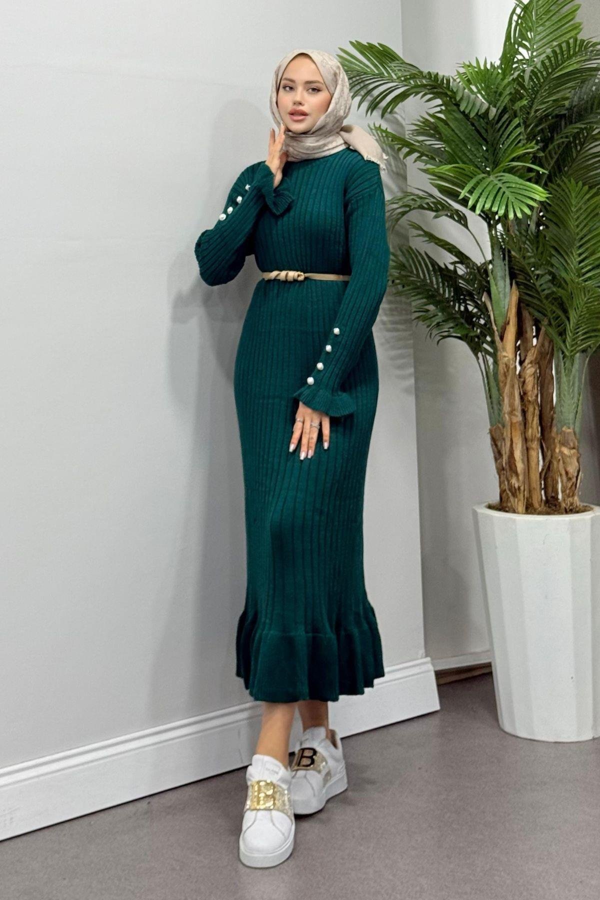 Yakut Triko Elbise Zümrüt, Fiyatları Haza Moda | Tesettür Giyim | Yakut Triko Elbise Zümrüt