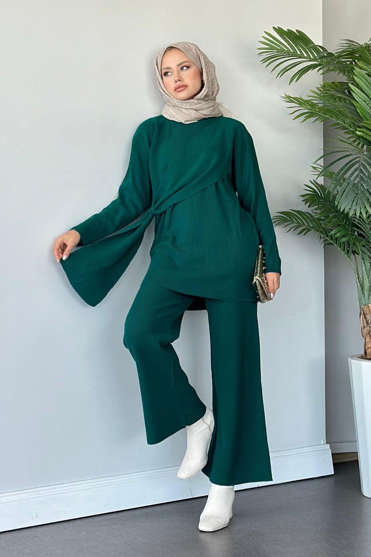 Yandan Şallı Triko Takım Yağyeşili, Fiyatları Haza Moda | Tesettür Giyim | Yandan Şallı Triko Takım Yağyeşili