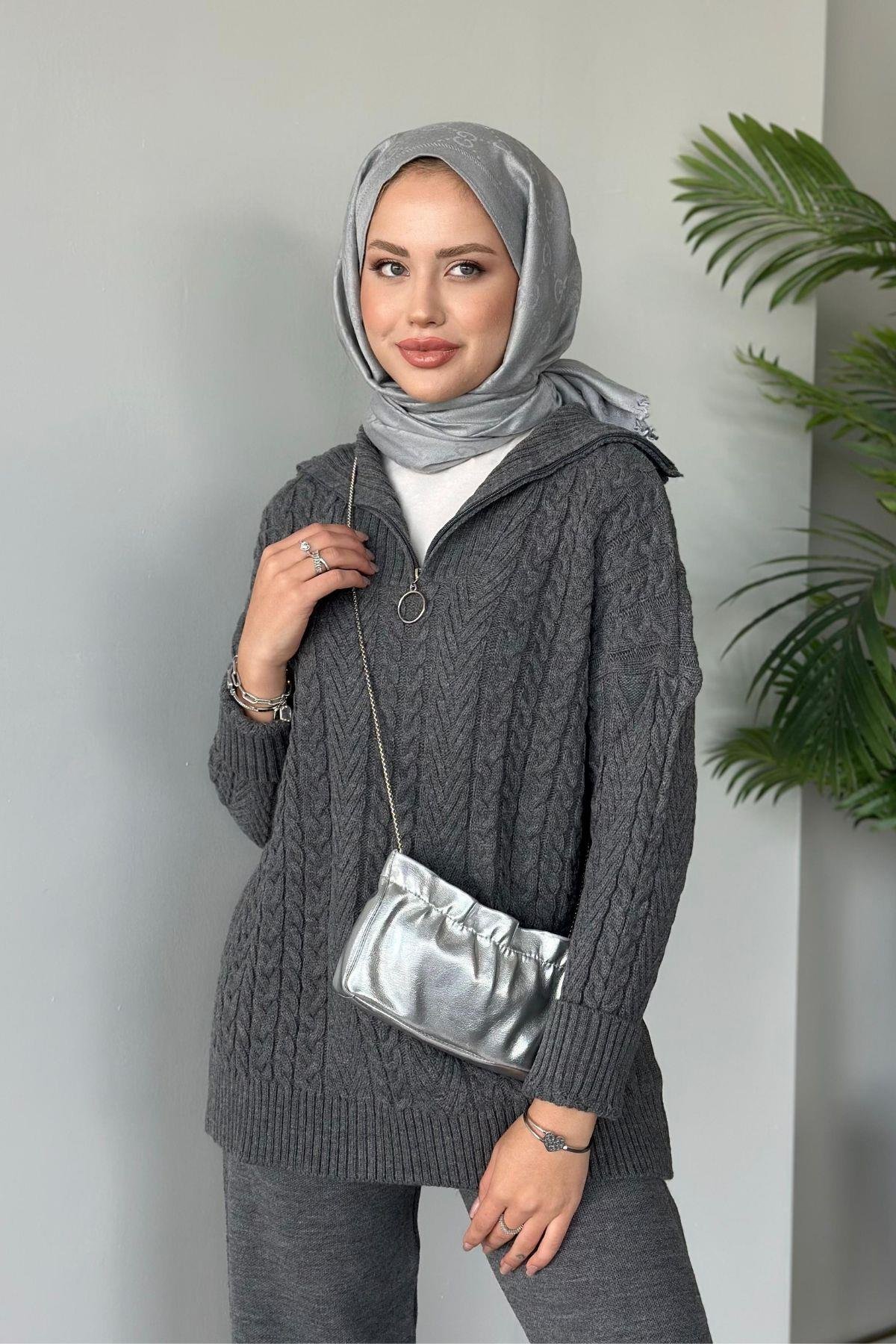 Yarı Fermuarlı Örme Triko Takım Gri, Fiyatları Haza Moda | Tesettür Giyim | Yarı Fermuarlı Örme Triko Takım Gri