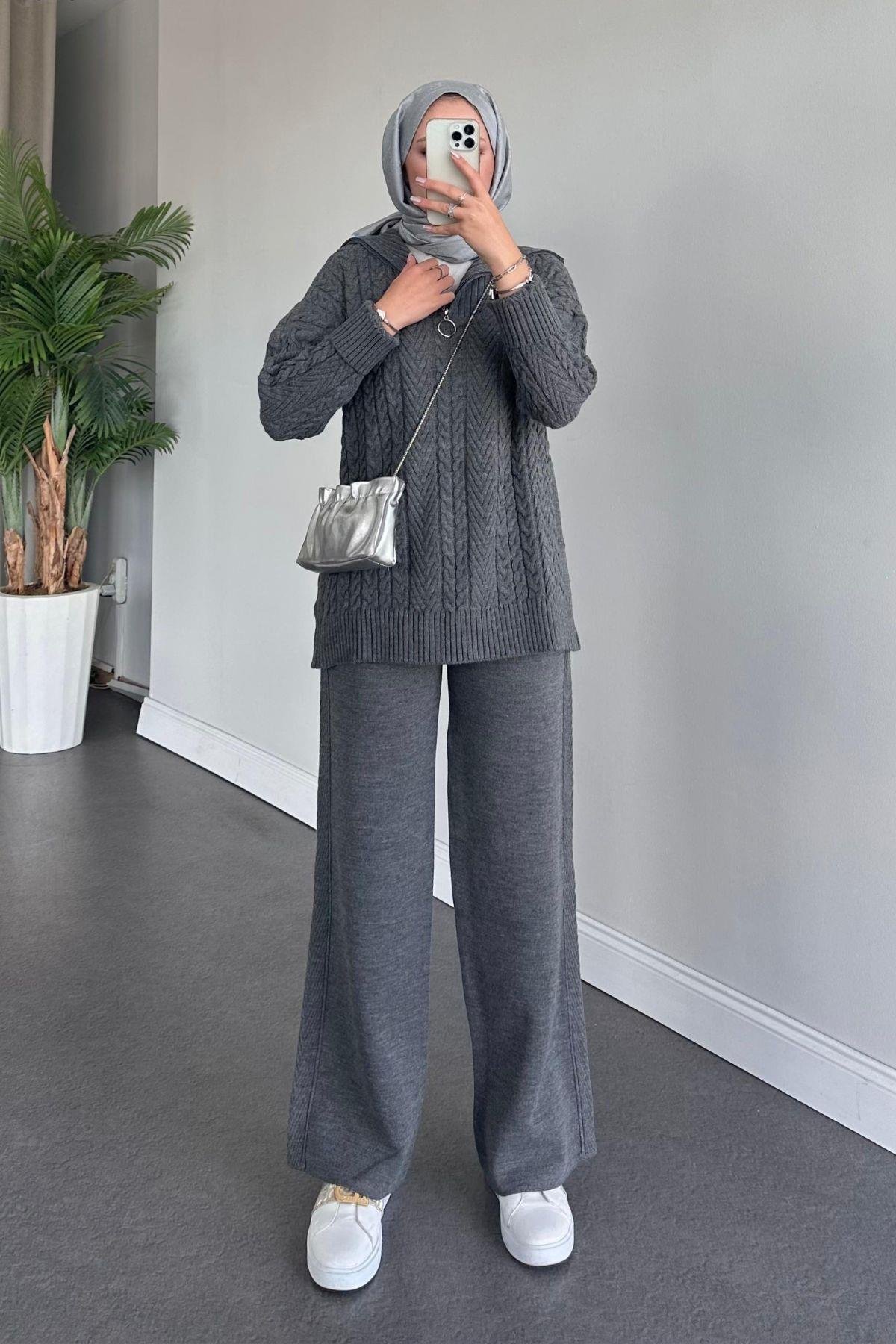 Yarı Fermuarlı Örme Triko Takım Gri, Fiyatları Haza Moda | Tesettür Giyim | Yarı Fermuarlı Örme Triko Takım Gri
