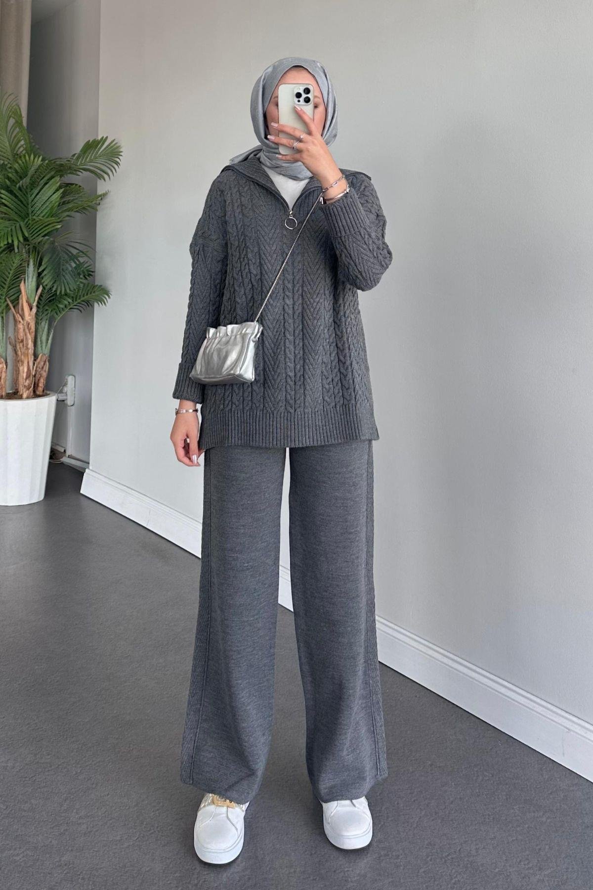 Yarı Fermuarlı Örme Triko Takım Gri, Fiyatları Haza Moda | Tesettür Giyim | Yarı Fermuarlı Örme Triko Takım Gri