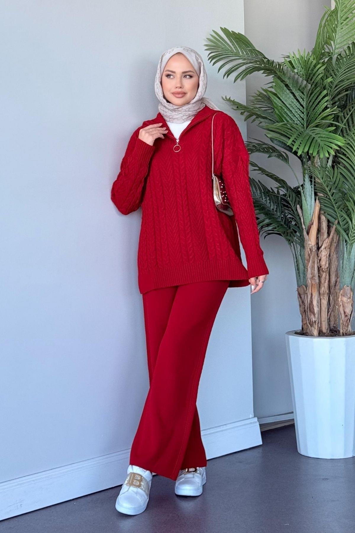 Yarı Fermuarlı Örme Triko Takım Kırmızı, Fiyatları Haza Moda | Tesettür Giyim | Yarı Fermuarlı Örme Triko Takım Kırmızı