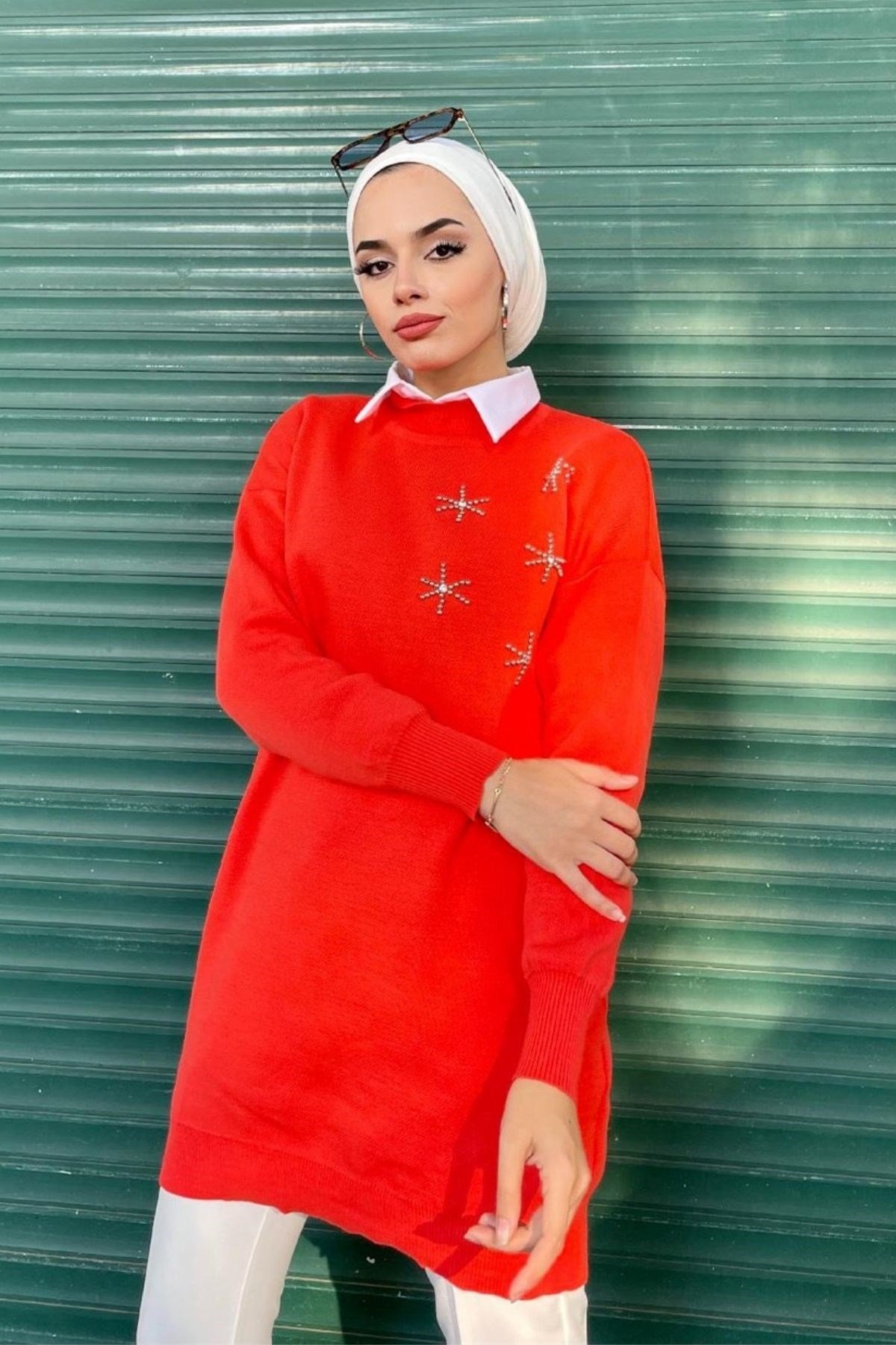 Yıldız Kazak-TURUNCU, Fiyatları Zincir Triko Kazak-FISTIK YEŞİLİ – Haza Moda | Tesettür Giyim