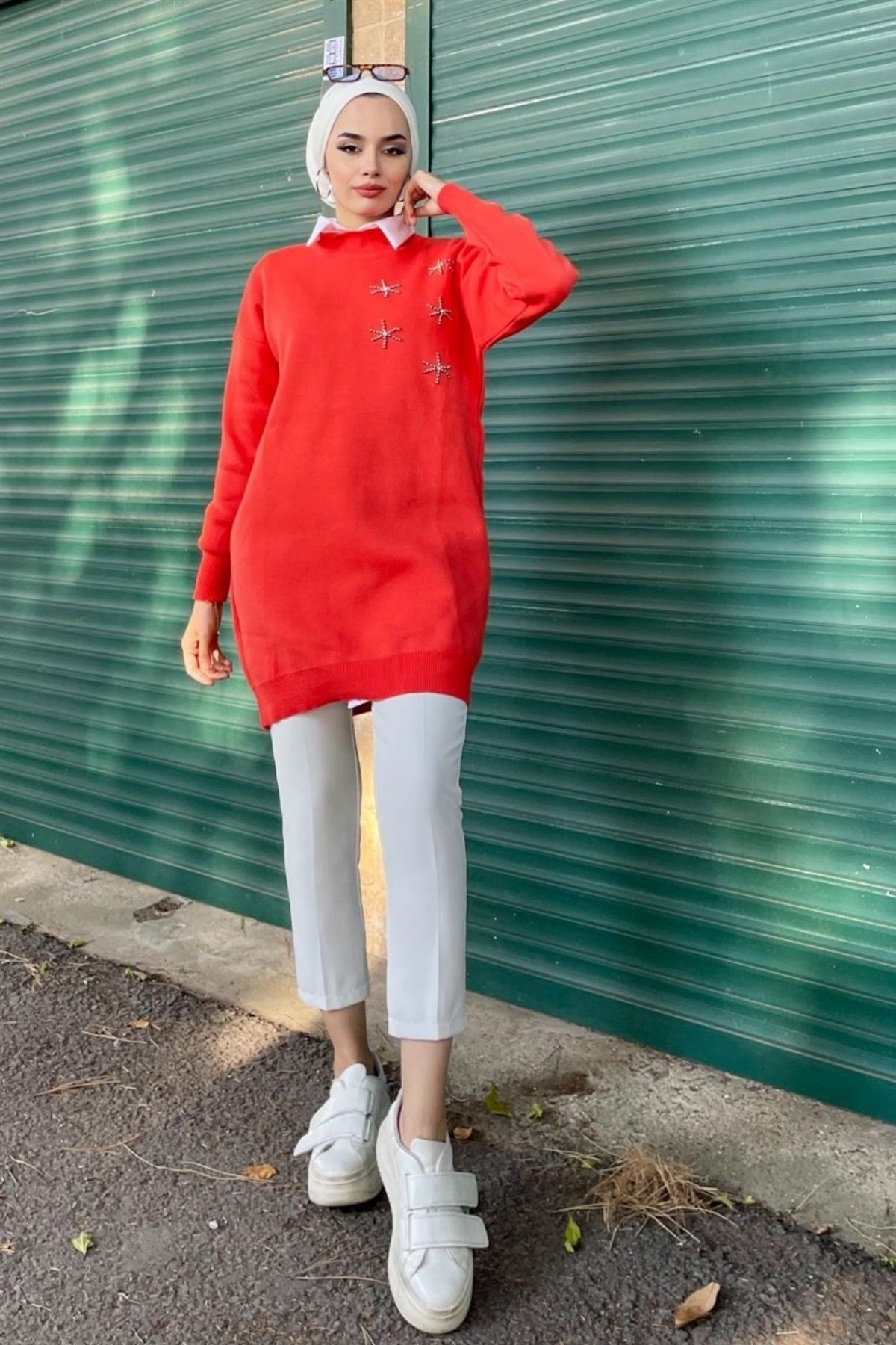 Yıldız Kazak-TURUNCU, Fiyatları Zincir Triko Kazak-FISTIK YEŞİLİ – Haza Moda | Tesettür Giyim