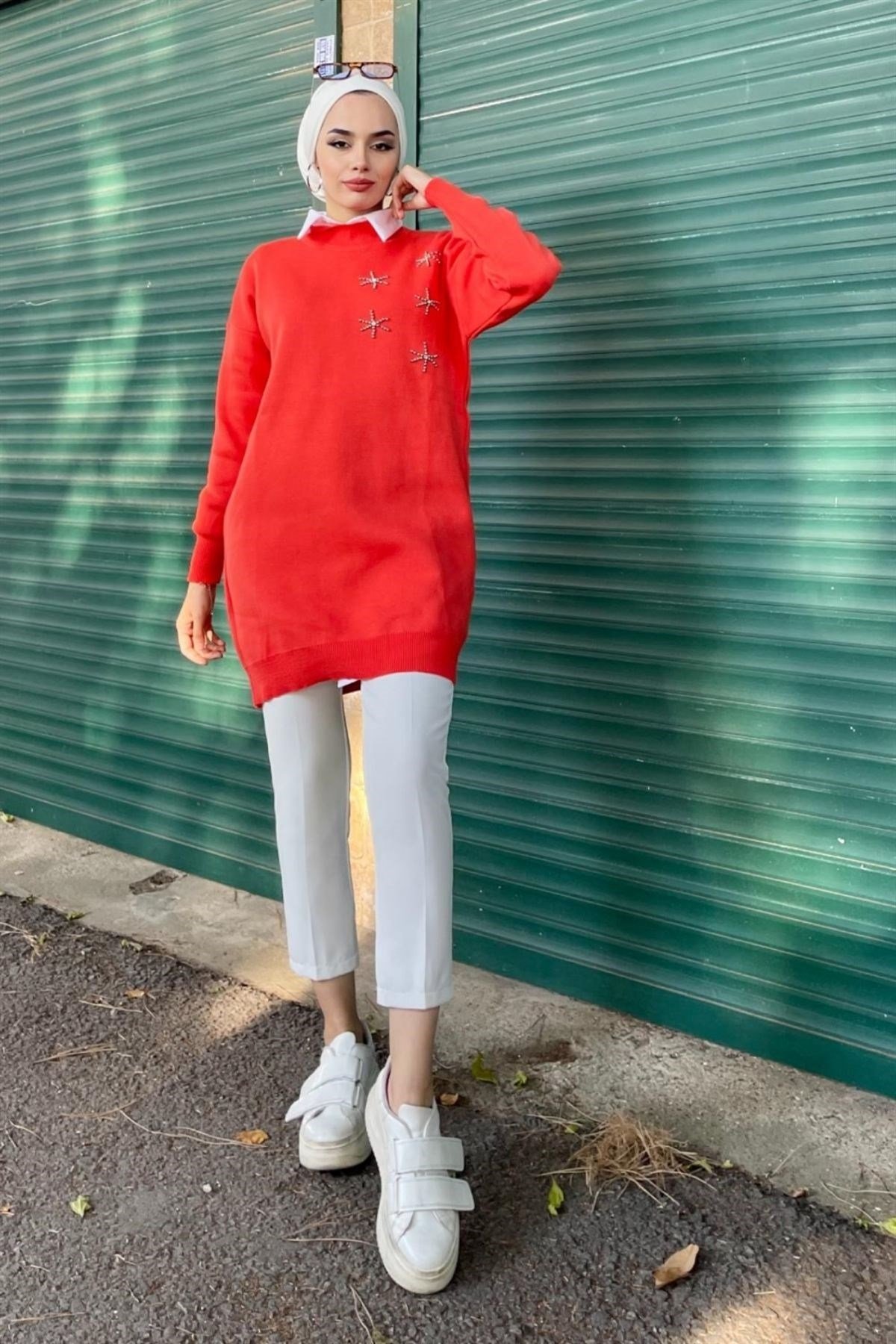 Yıldız Kazak-TURUNCU, Fiyatları Zincir Triko Kazak-FISTIK YEŞİLİ – Haza Moda | Tesettür Giyim