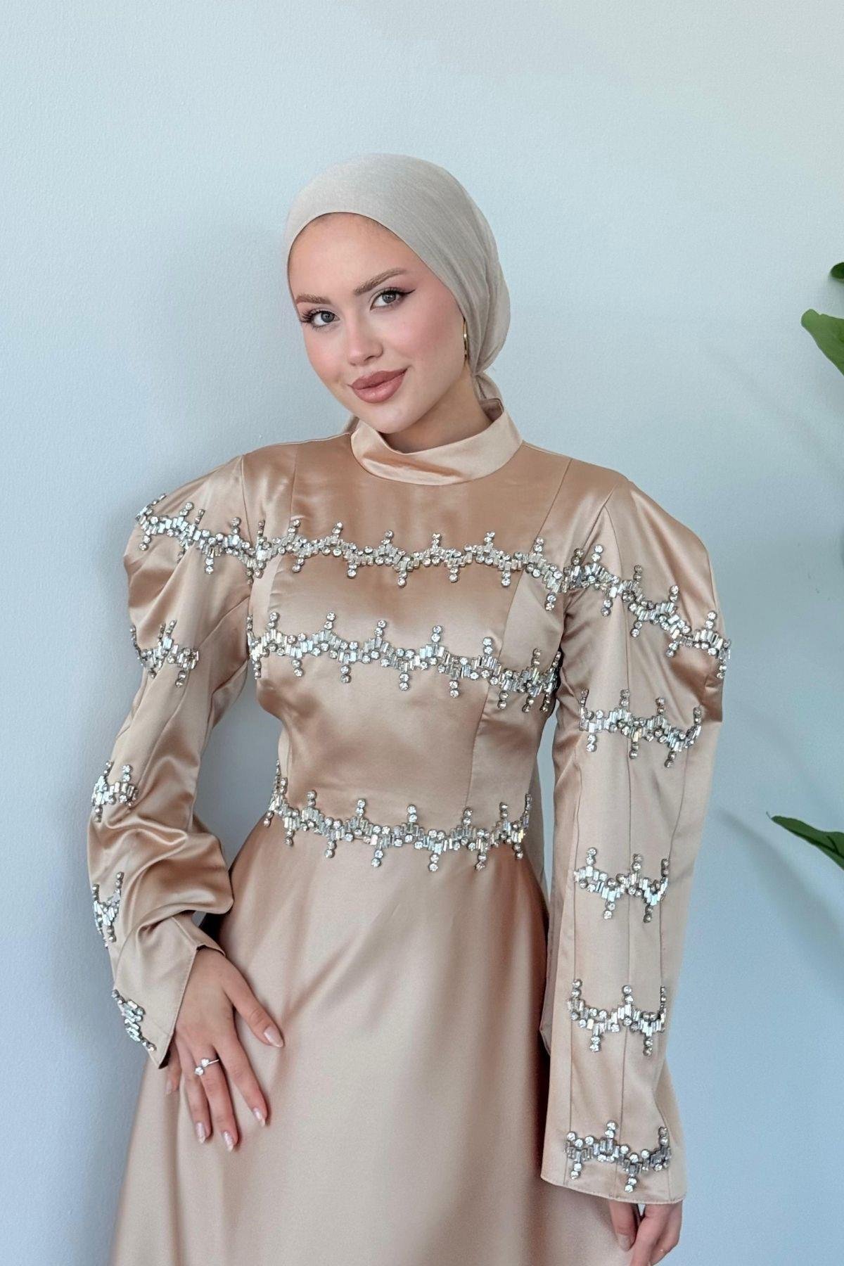 Yolansa Abiye Bej, Fiyatları 