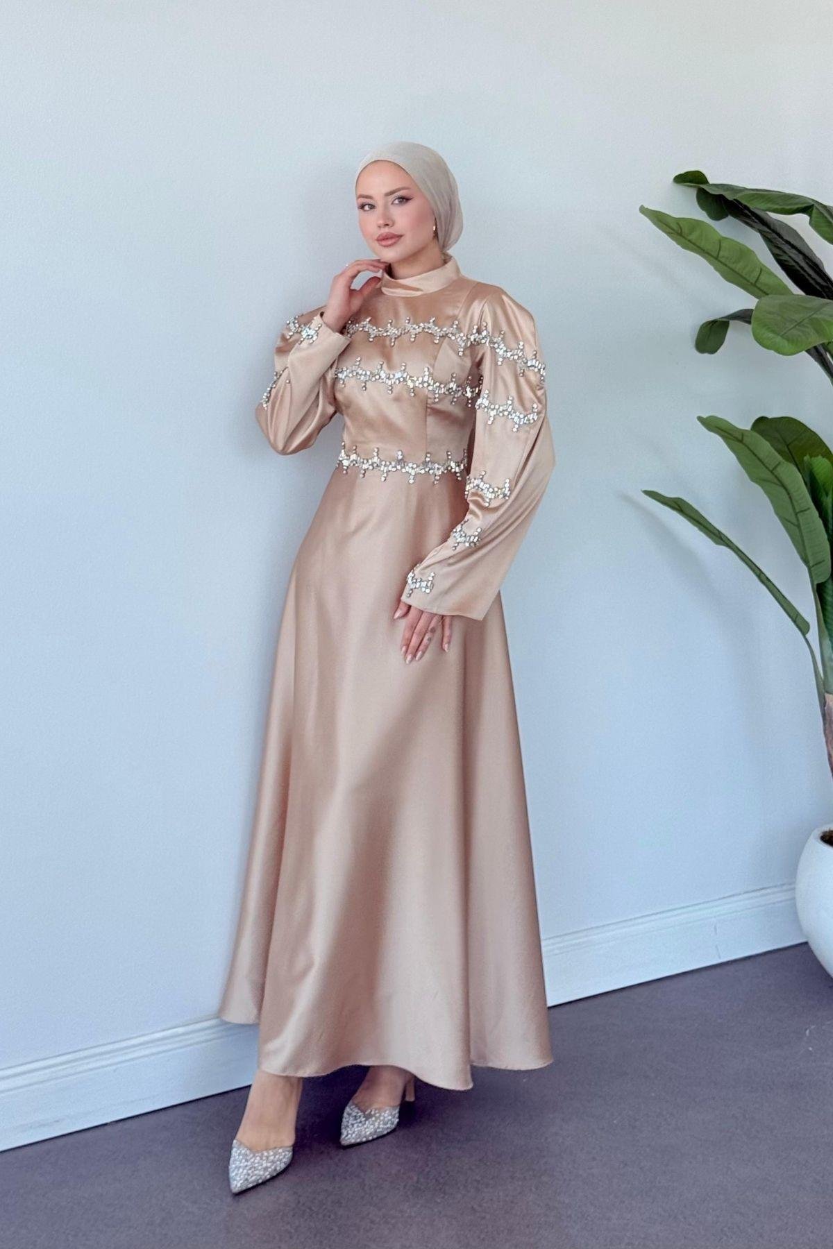 Yolansa Abiye Bej, Fiyatları 