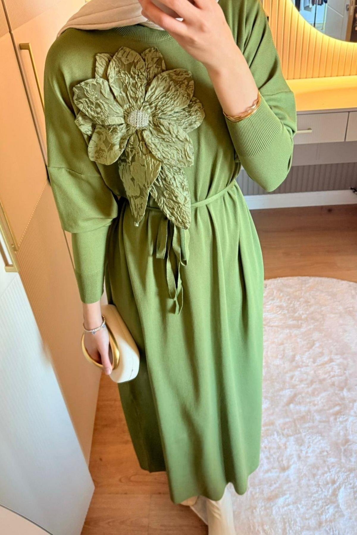 Zambak Merserize Elbise Yağ Yeşili, Fiyatları Zambak Merserize Elbise Yağ Yeşili- Haza Moda