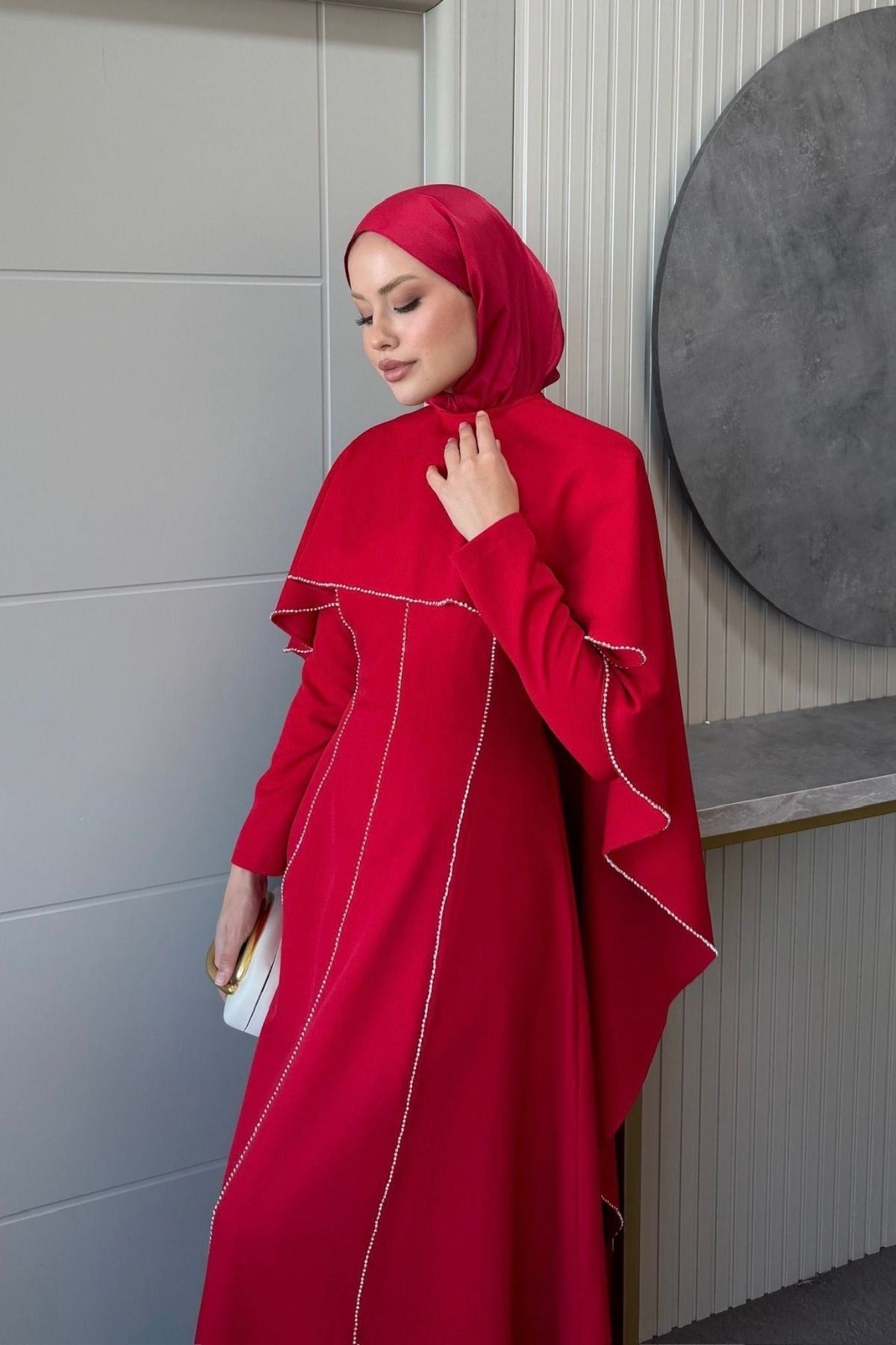 Zincir Detaylı Pelerin Elbise Kırmızı, Fiyatları Zincir Detaylı Pelerin Elbise Kırmızı| Haza Moda