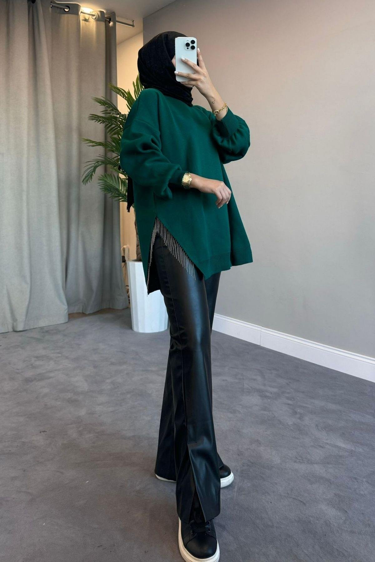 Zincir Triko Kazak Zümrüt, Fiyatları Zincir Triko Kazak Zümrüt – Haza Moda | Tesettür Giyim