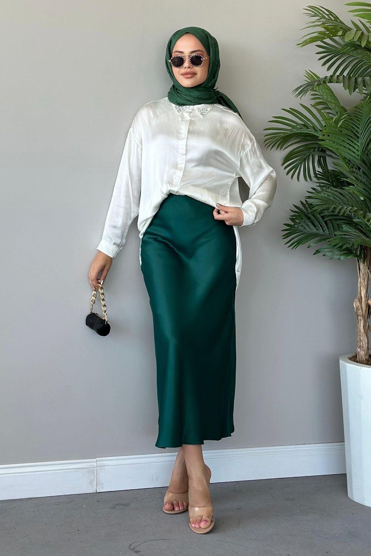 Zra Saten Etek Zümrüt, Fiyatları Haza Moda | Tesettür Giyim | Zra Saten Etek Zümrüt