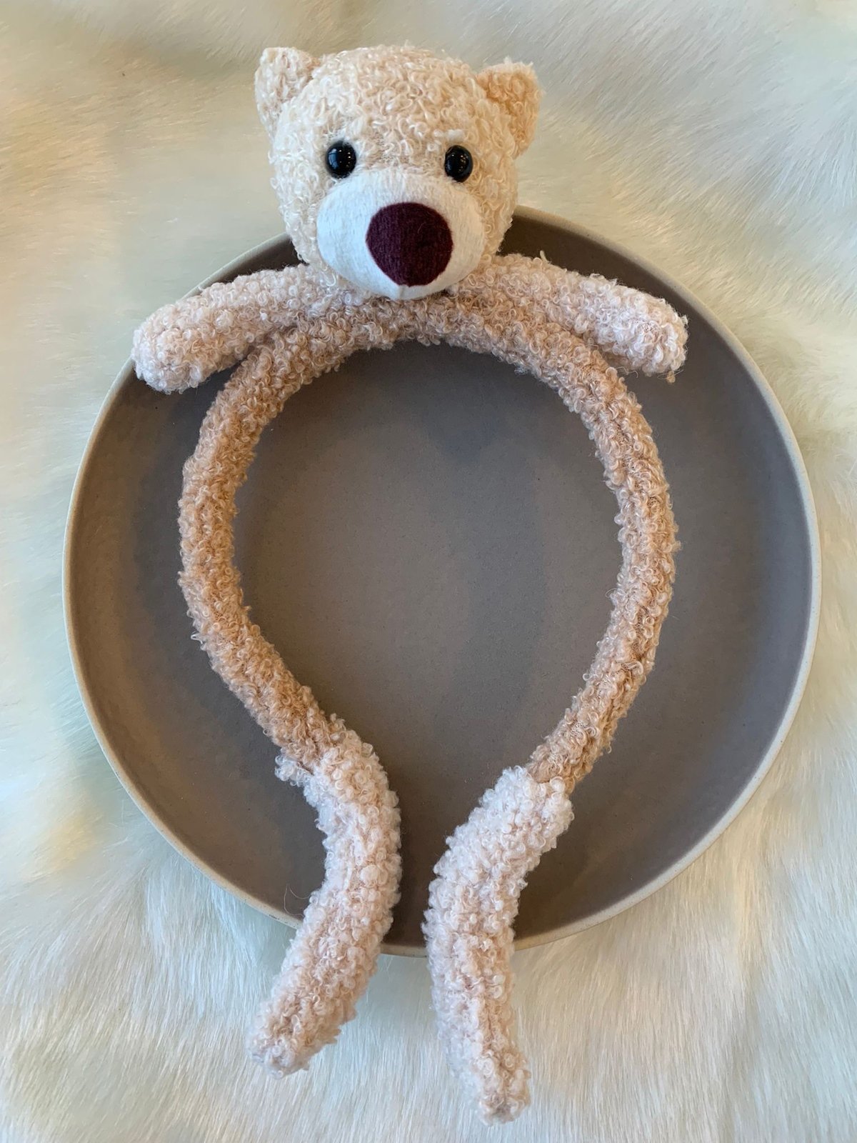 Bej Peluş Ayıcık Teddy Bear Taç