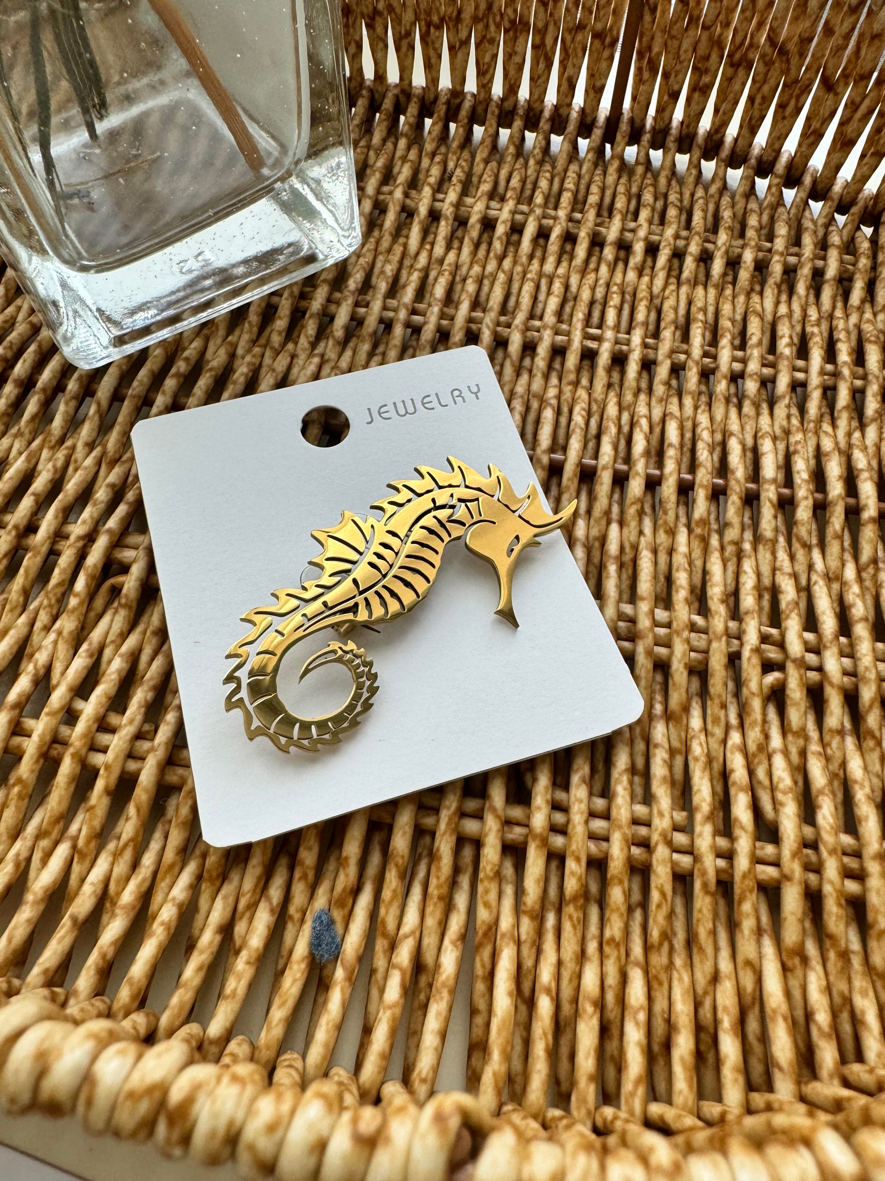 Çelik Denizatı Broş