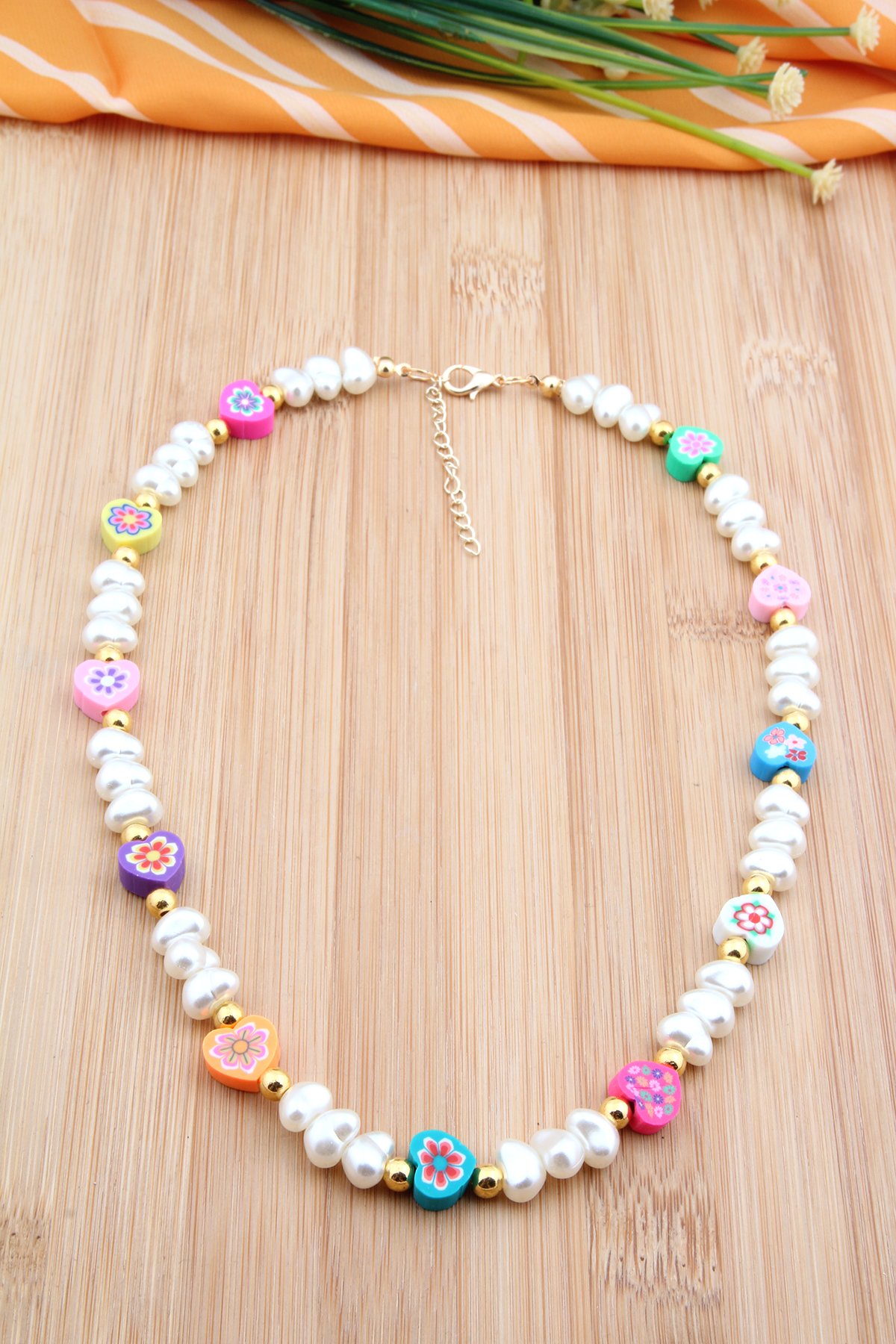 Desenli Kalp Fimo Boncuklu İncili Kolye