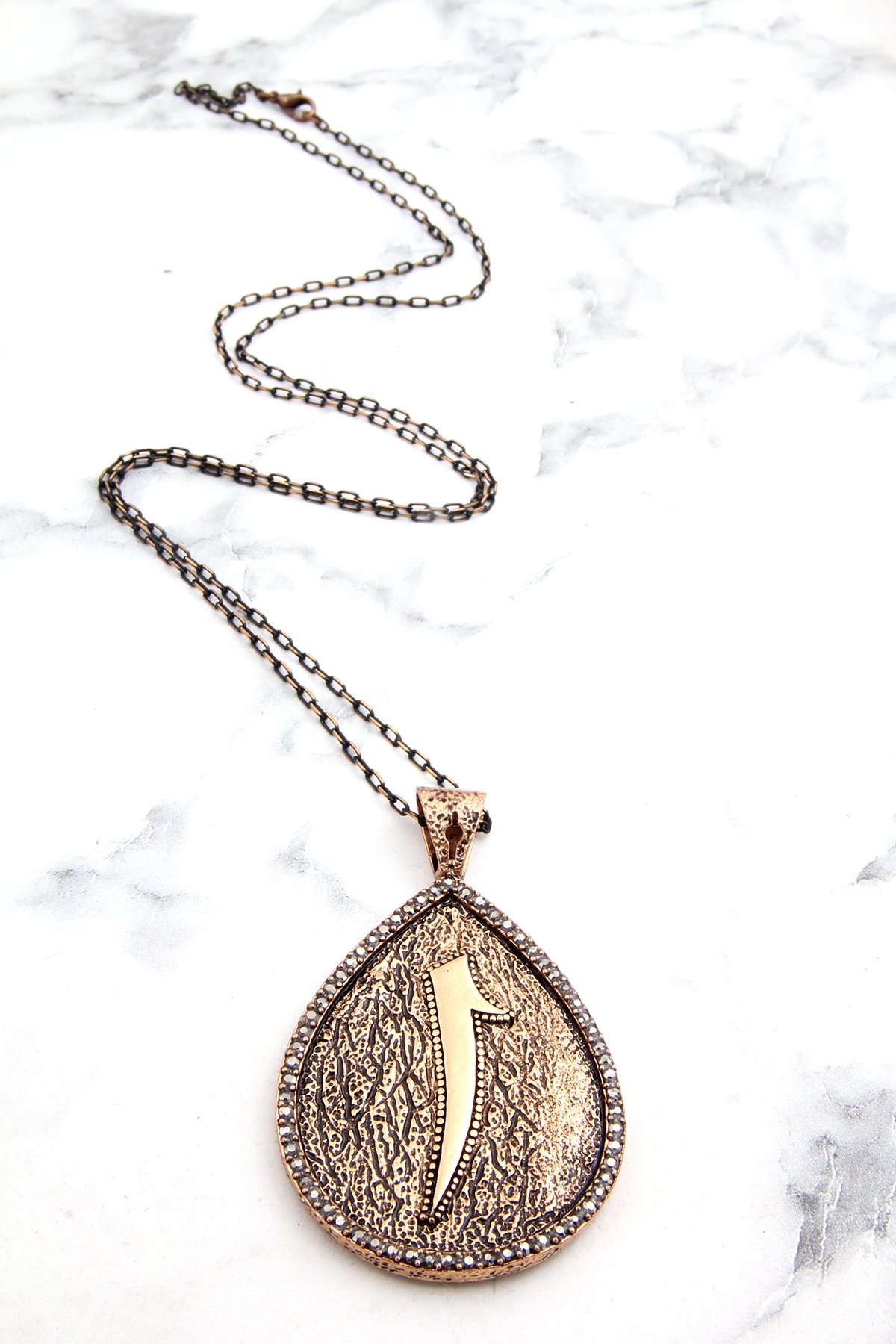 Elif Vav Yazılı Bronz Uzun Zincirli Kolye