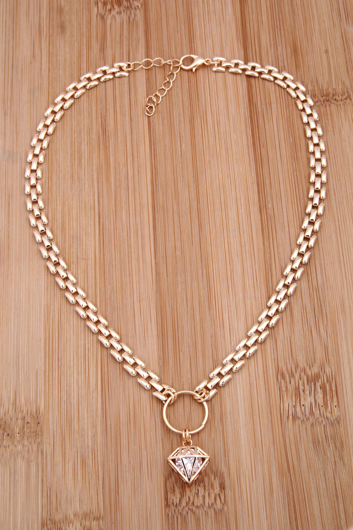 Elmas Figürlü Kalın Zincirli Tasma Kolye