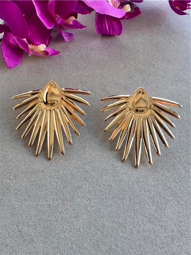 Gold Saçaklı Küpe