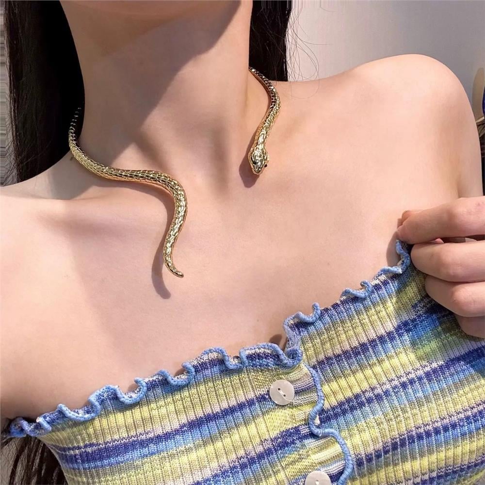 Gold Yılan Tasma Kolye