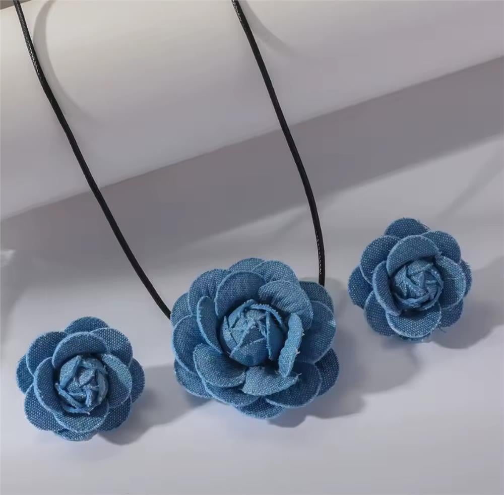 Mavi Jean/Kot Çiçekli Choker Küpe Seti