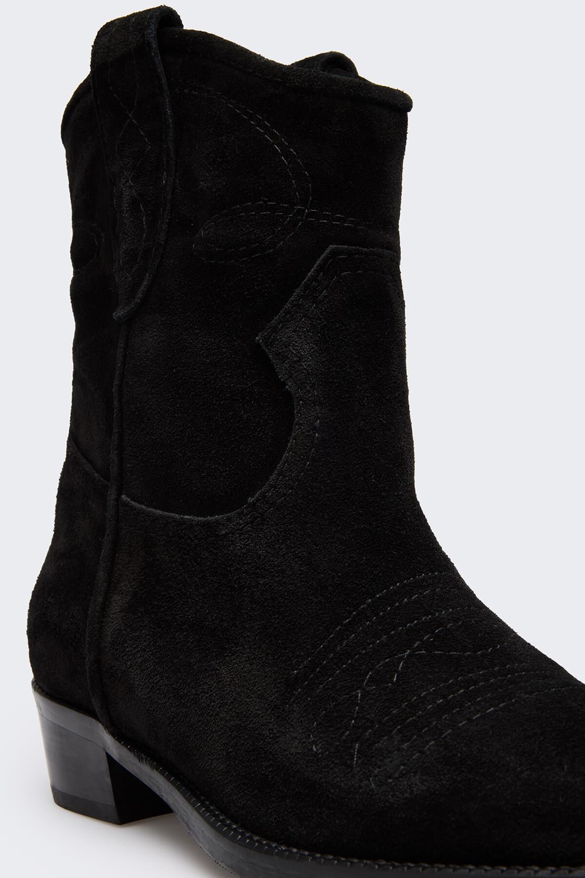 Ause Siyah Süet Kadın Bot