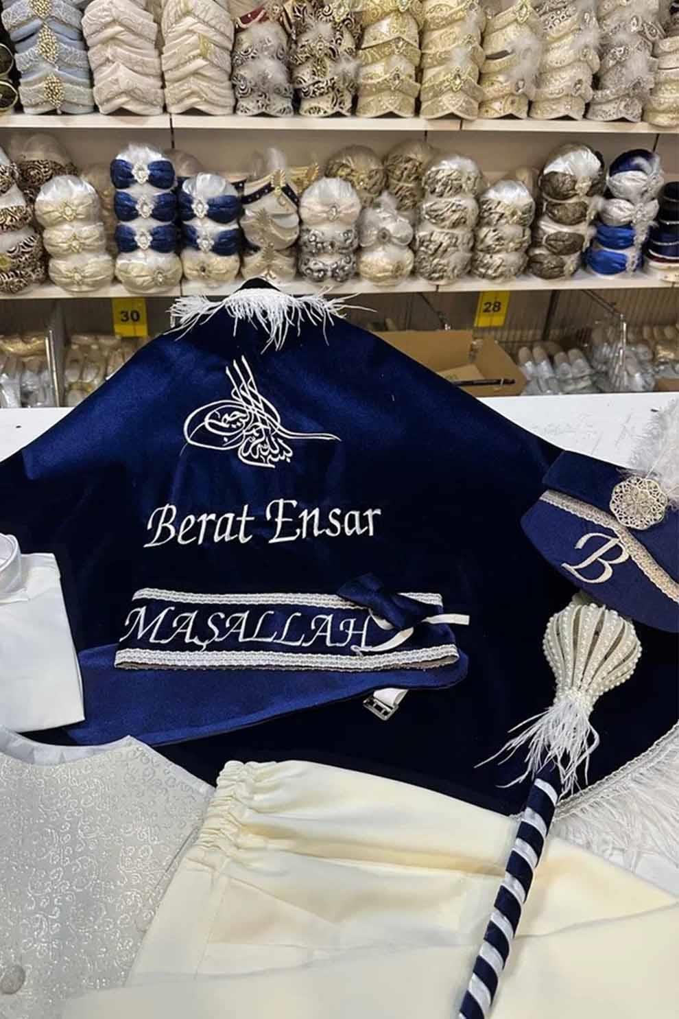 İsimli PelerinPelerin, İsim Nakışlı, Tuğralı, Kadife