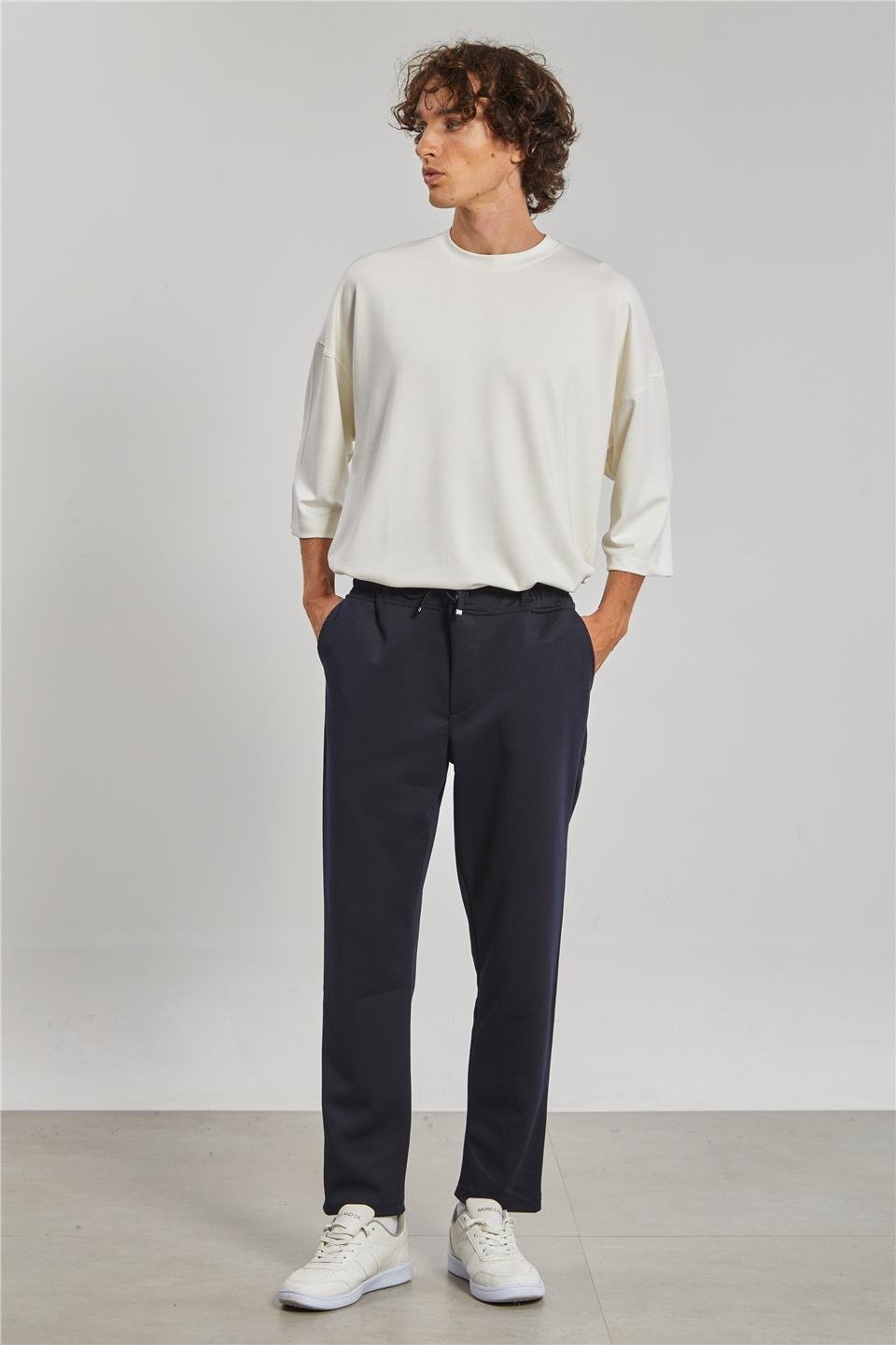 Beli Bağlamalı Fermuarlı Erkek Pantolon-Lacivert