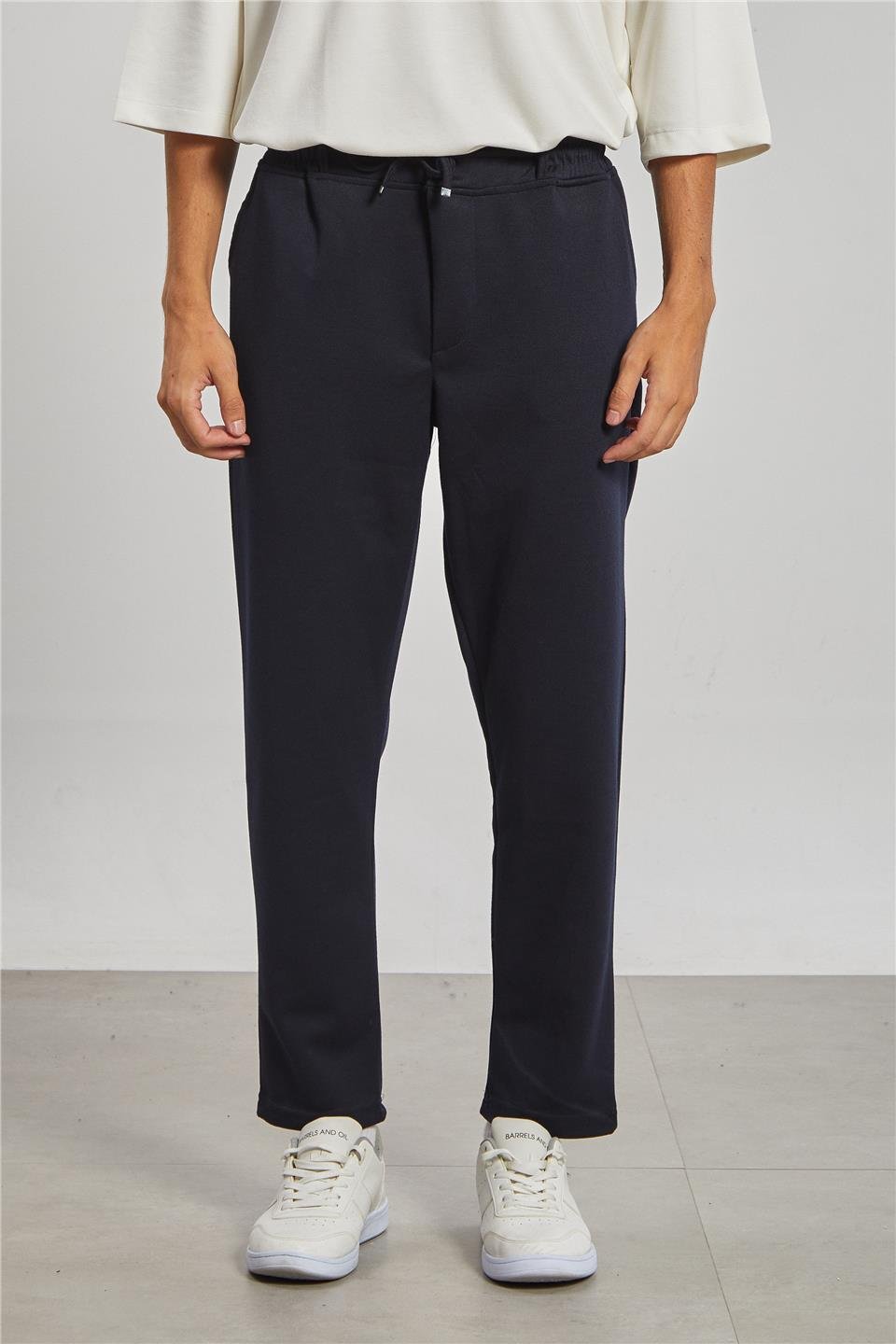 Beli Bağlamalı Fermuarlı Erkek Pantolon-Lacivert