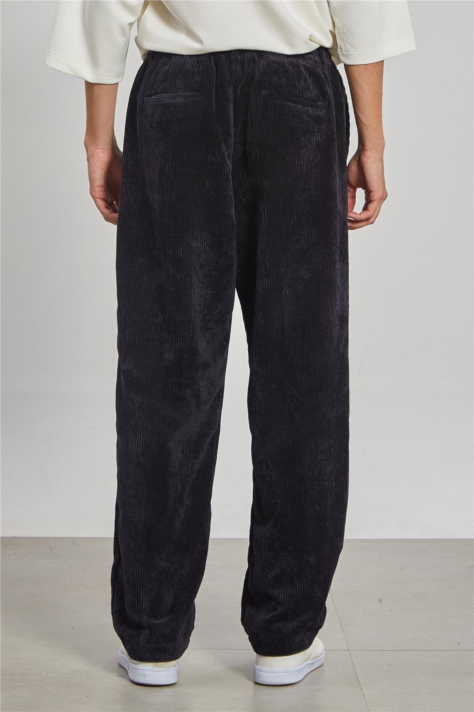 Beli Bağlamalı Kadife Erkek Pantolon - Siyah