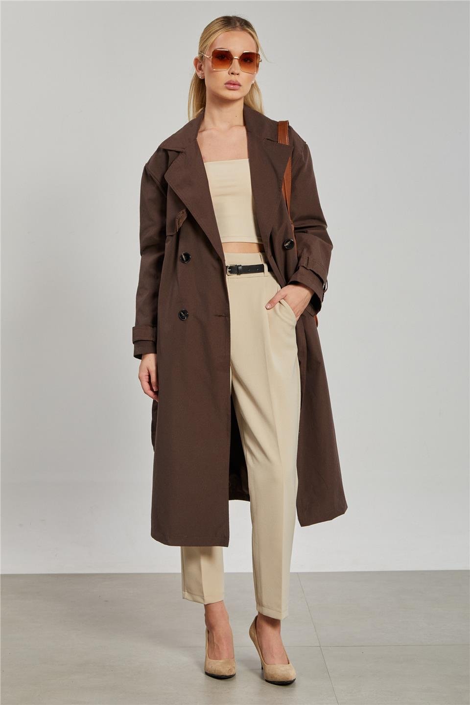 Beli kuşaklı dört düğmeli uzun trençkot-7536 Kahve