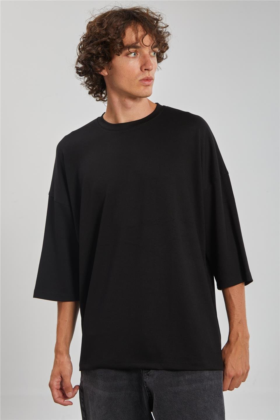 Bisiklet Yaka Oversize Erkek T-Shirt - Siyah