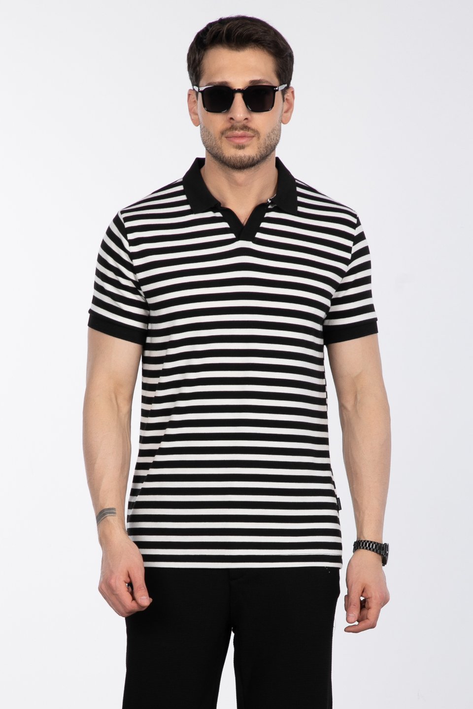 Çizgili polo yaka t-shirt-F849-9110 Siyah