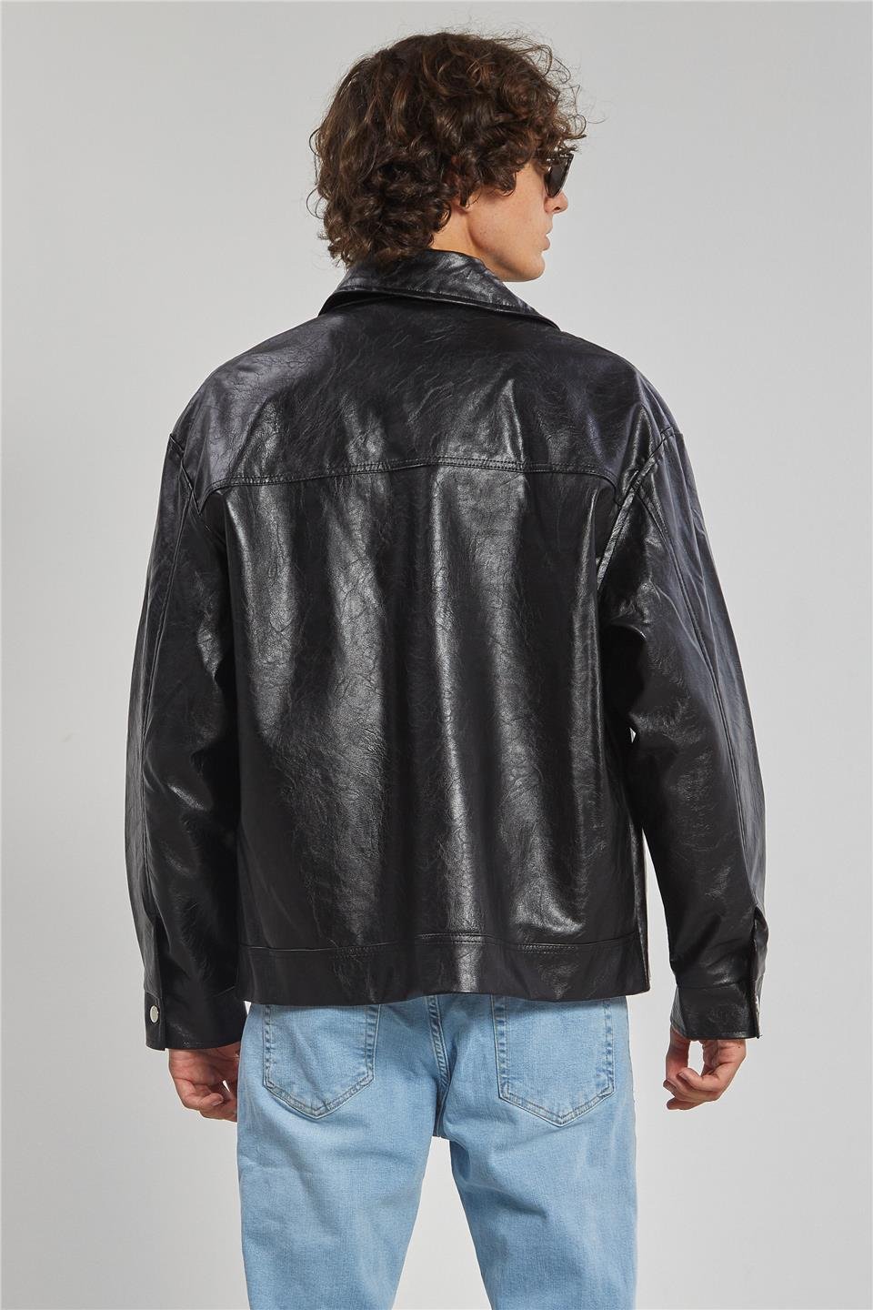 Deri Görünümlü Çift Cep Erkek Ceket - Siyah