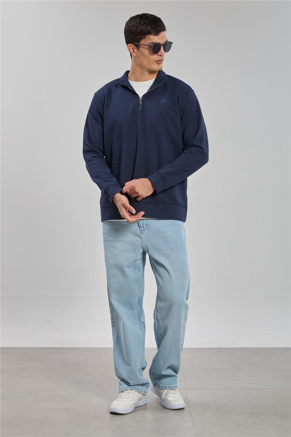 Dik yaka logolu sweatshirt-1219 İndigo