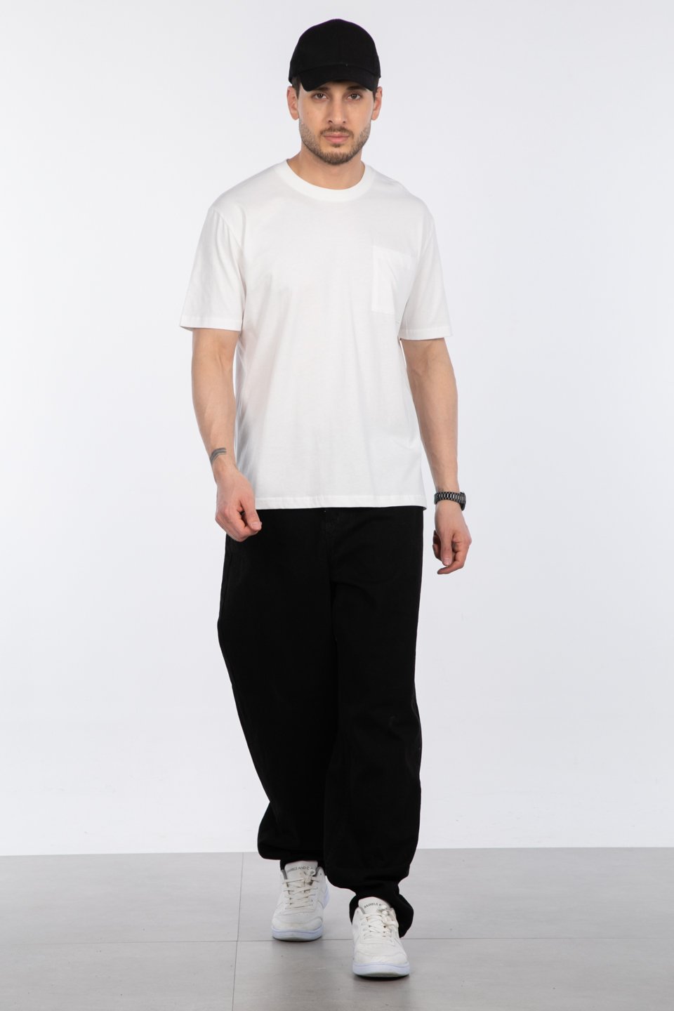 Göğüs cepli relax fit t-shirt-2271 Beyaz