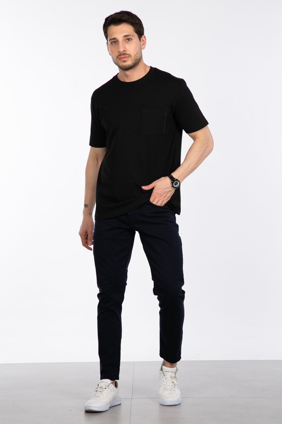 Göğüs cepli relax fit t-shirt-2271 Siyah