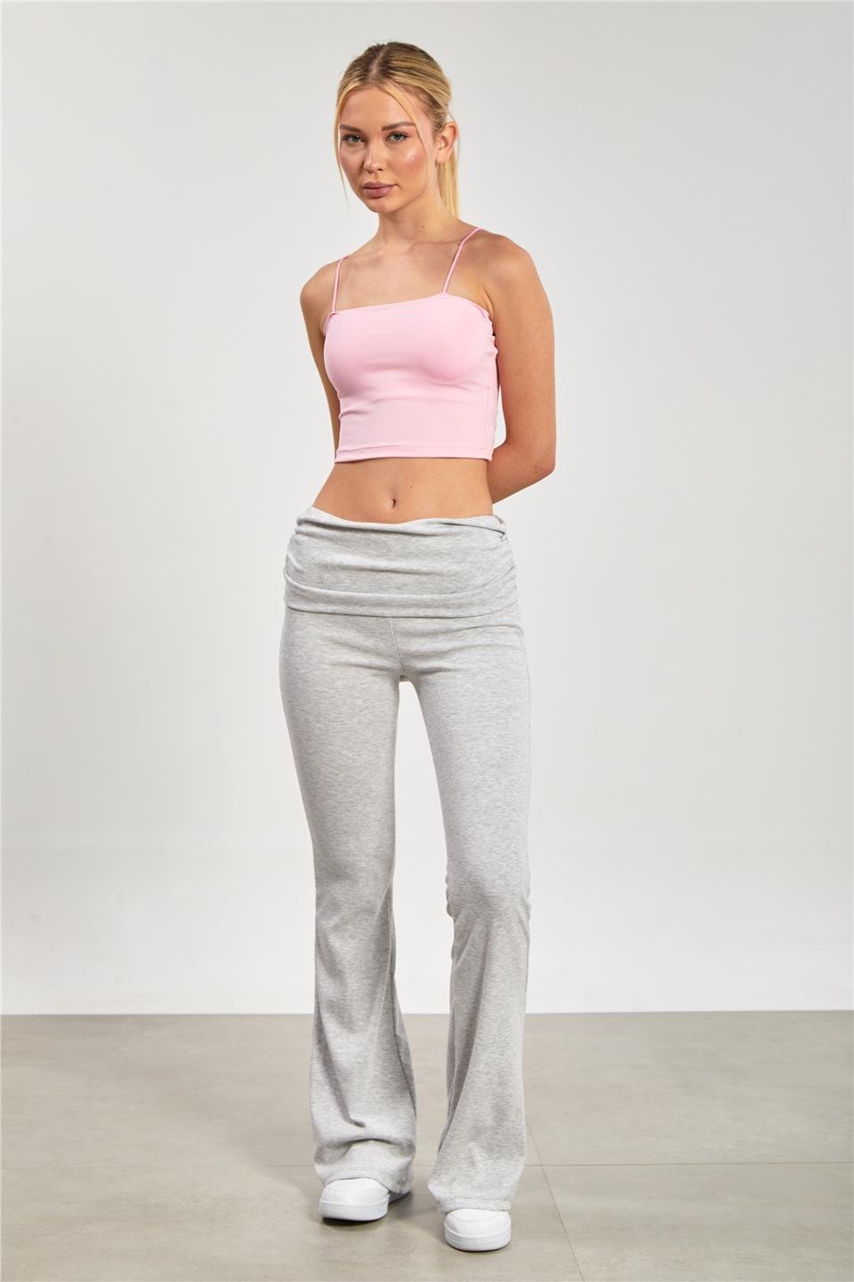 Göğüs pedli askılı atlet-1010 Pembe