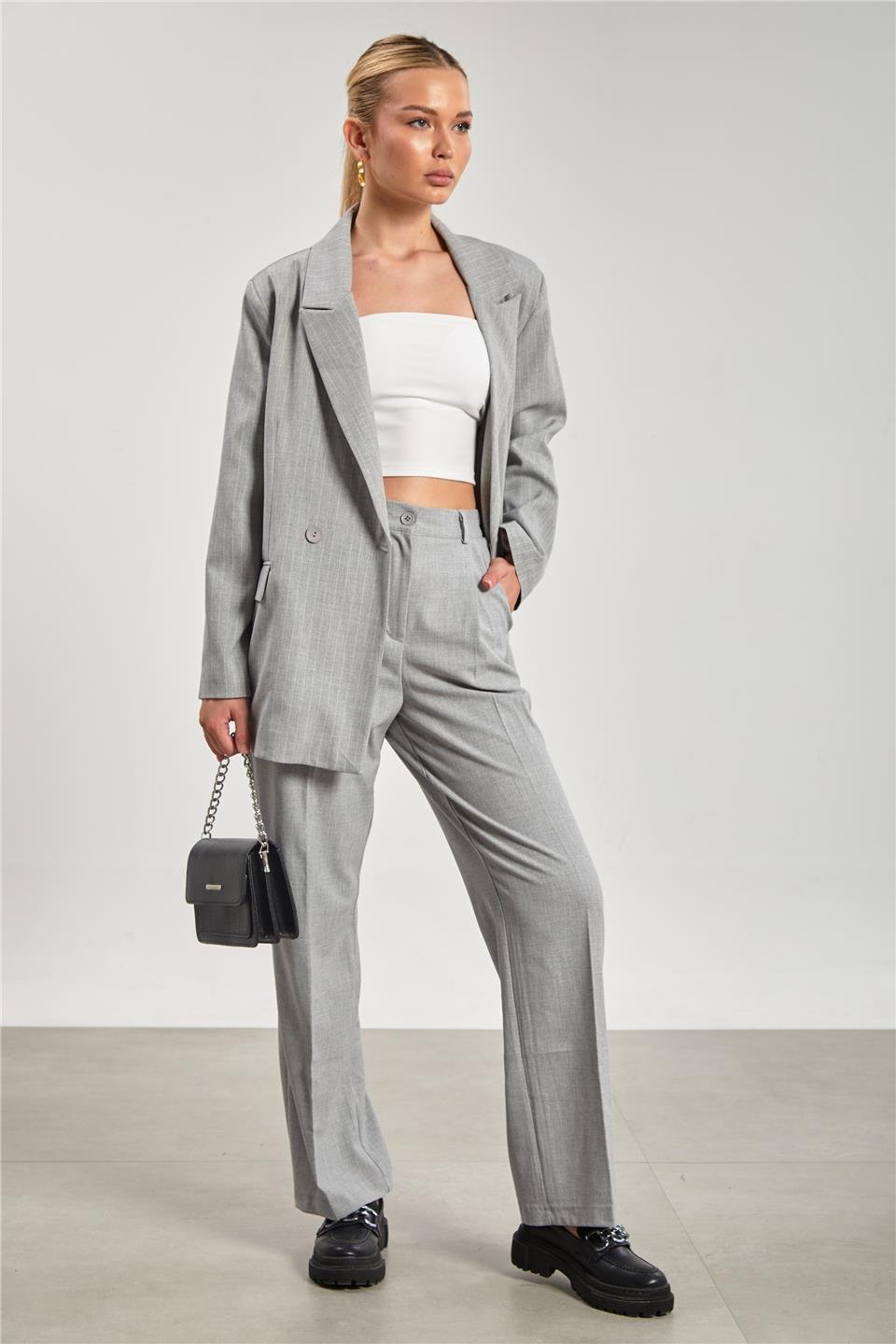 Kadın Cep Kapaklı Çizgili Blazer Ceket - Açık Gri