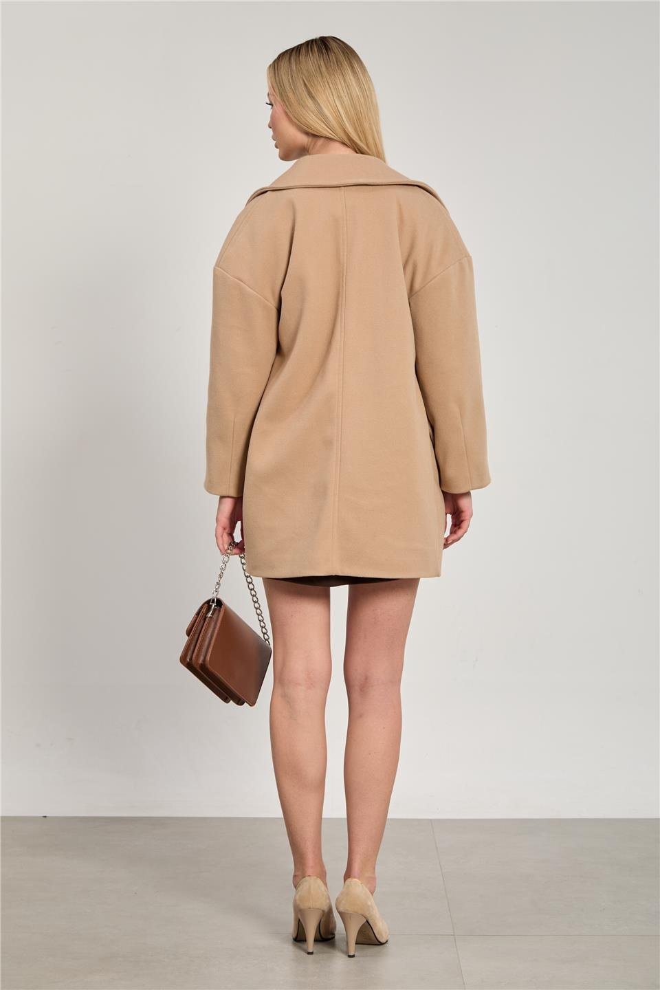 Kadın Cep Kapaklı Oversize Kaban Ceket - Vizon