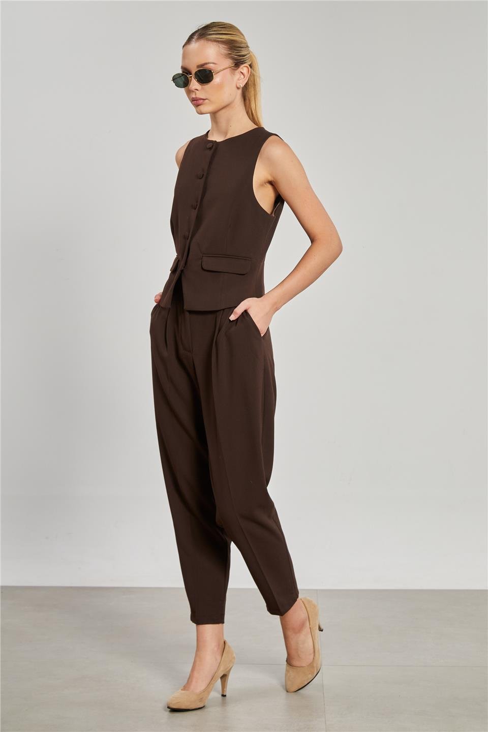 Kadın Cep Kapaklı Poliviskon Yelek - Kahve