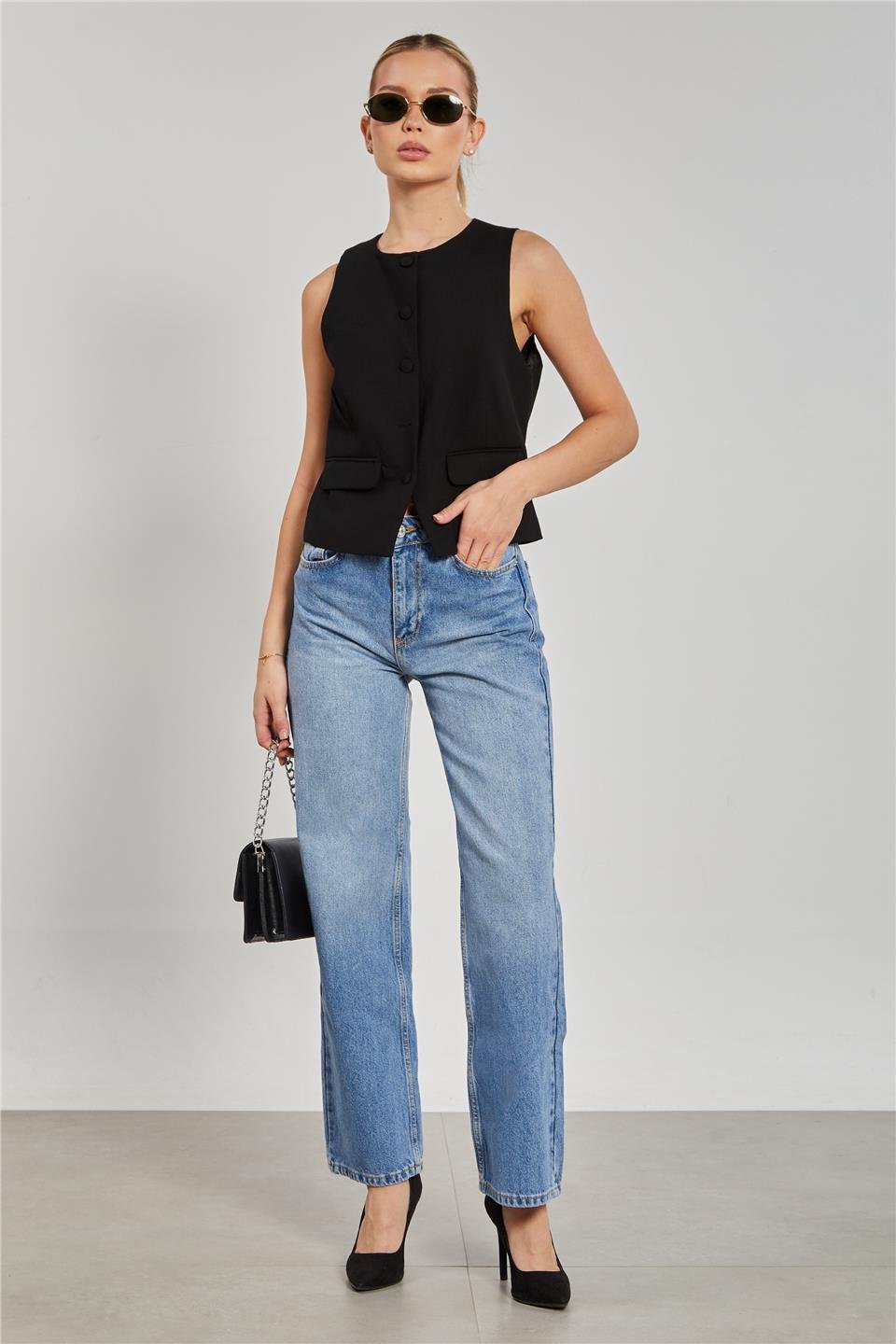 Kadın Cep Kapaklı Poliviskon Yelek - Siyah