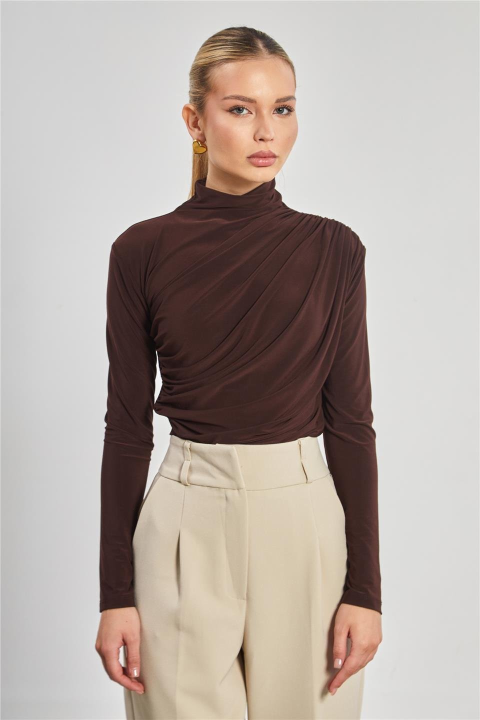 Kadın Drapeli Uzun Kollu Bluz - Kahve