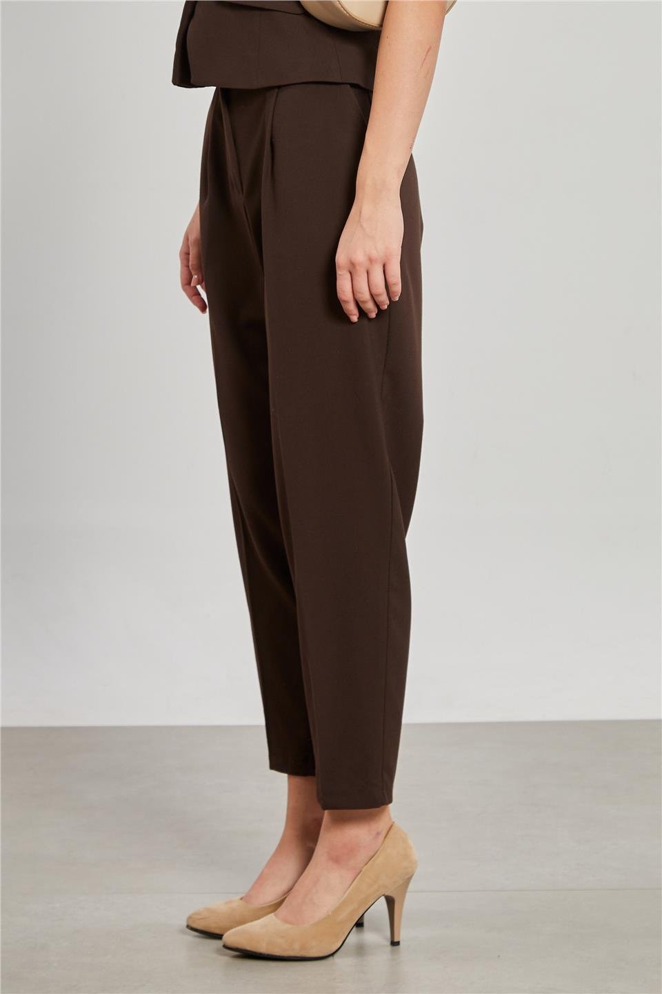 Kadın Havuç Kumaş Pantolon - Kahve