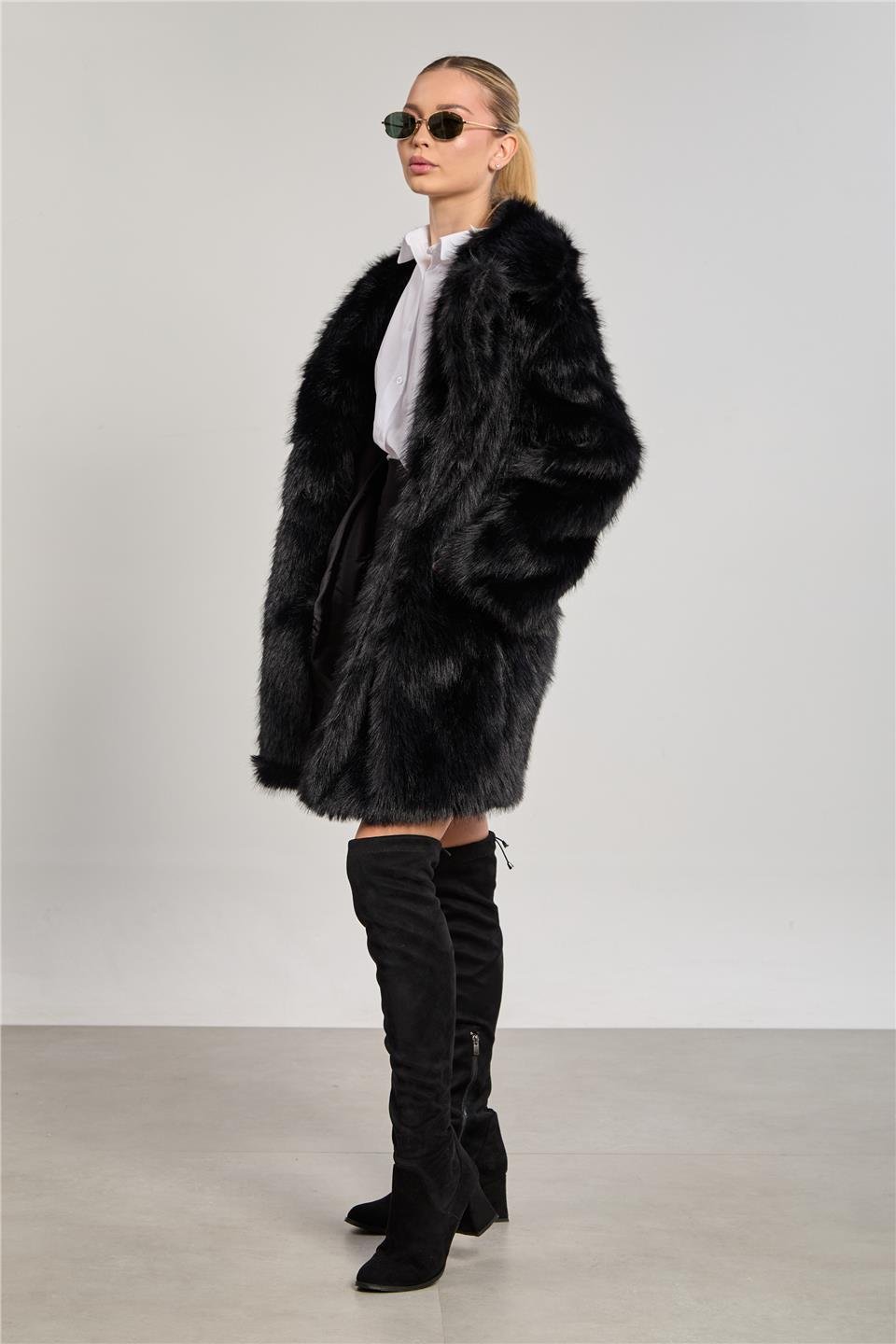 Kadın Peluş Kaban - Siyah