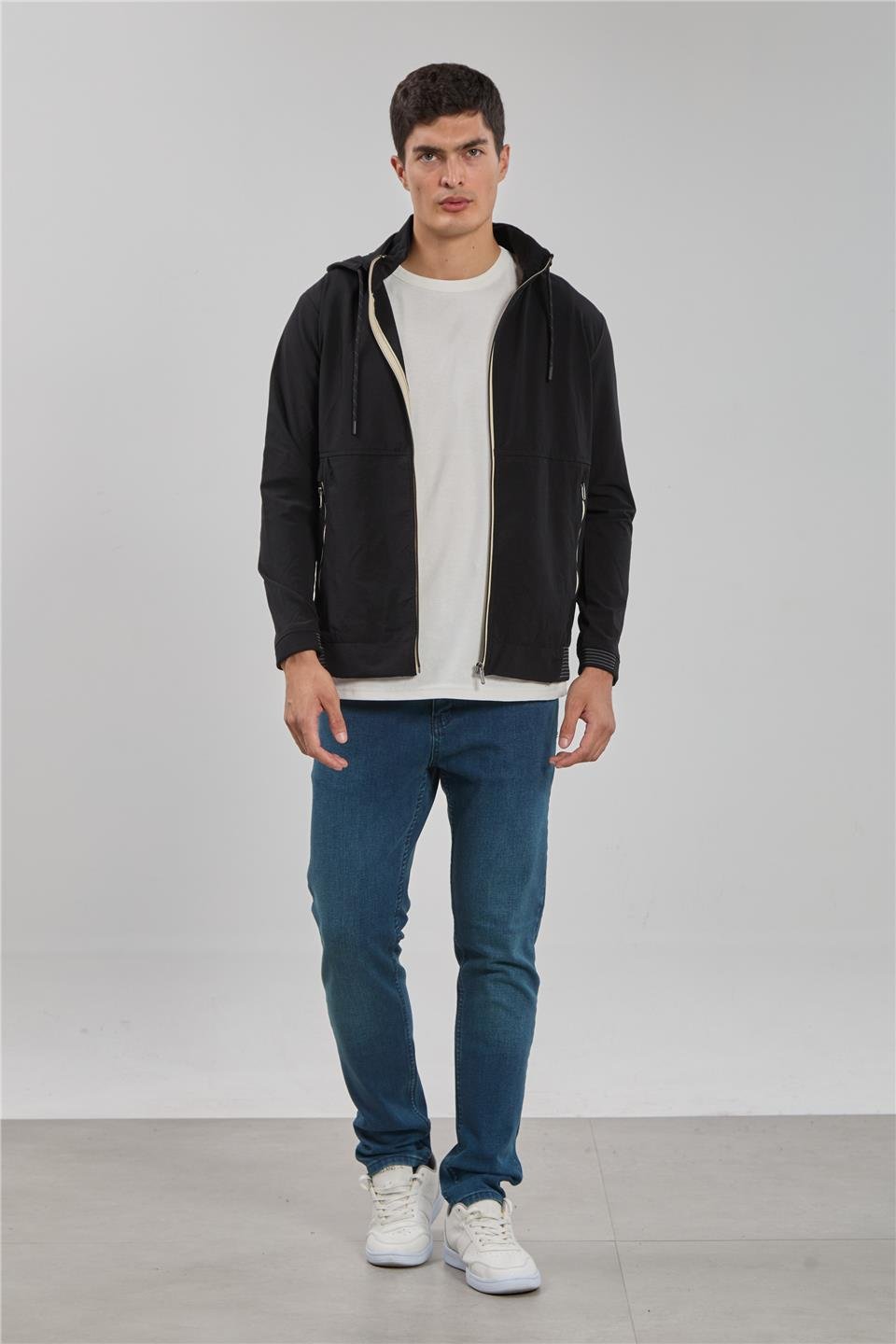 Kapüşonlu fermuarlı ceket-2897 Siyah