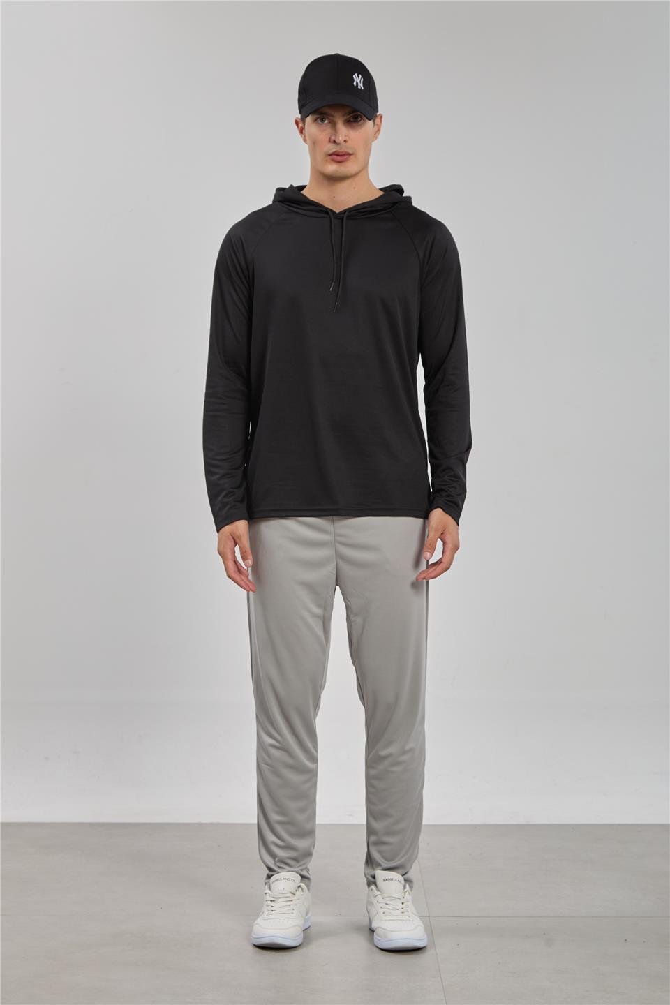 Kapüşonlu sporcu sweatshirt-RANGE Siyah